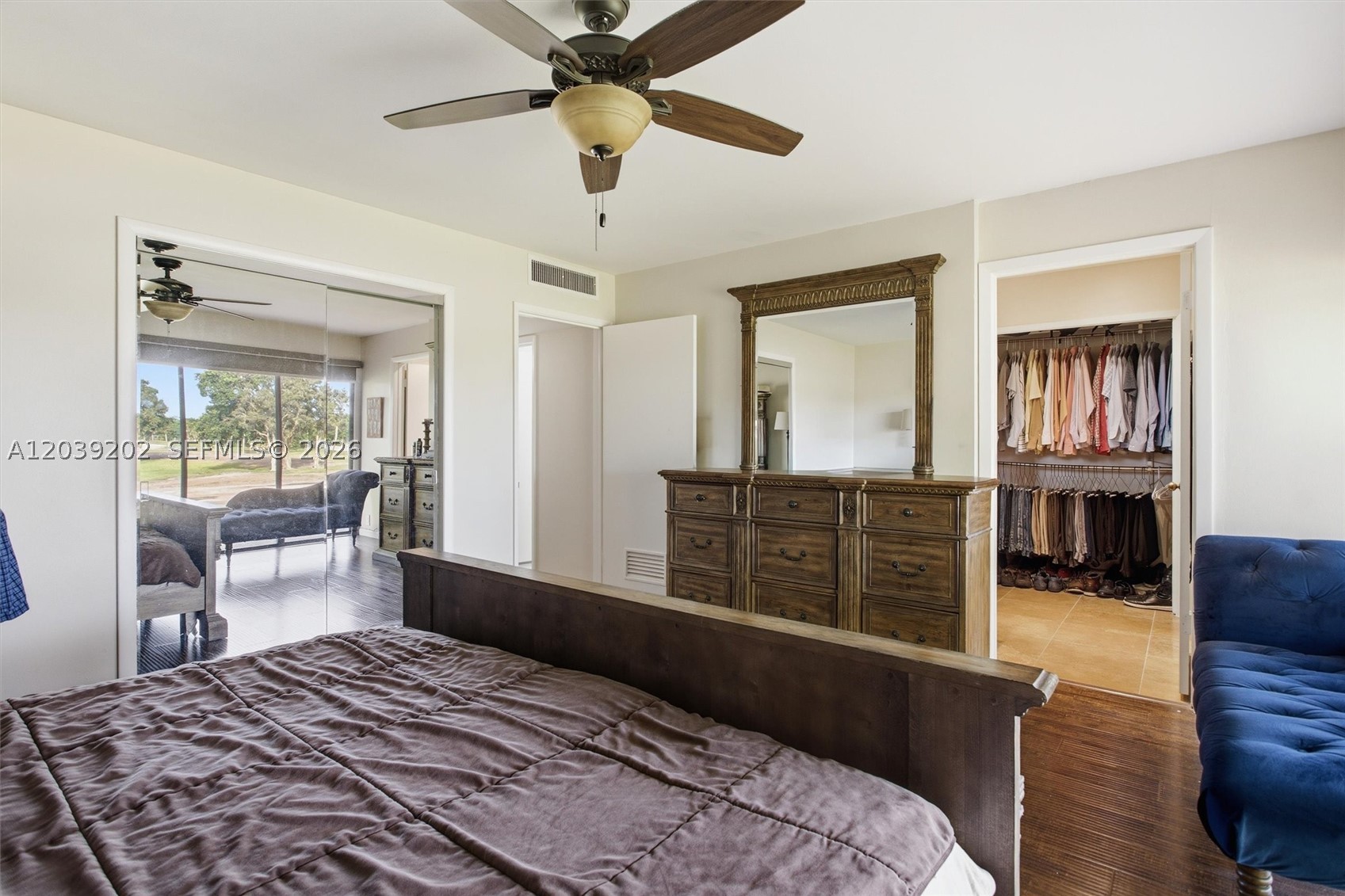 COUNTRY CLUB OF MIAMI EST - Residential