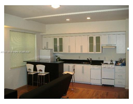 HAMILTON CONDO - Residential