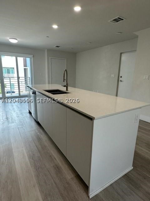 RIVERWOOD - Residential
