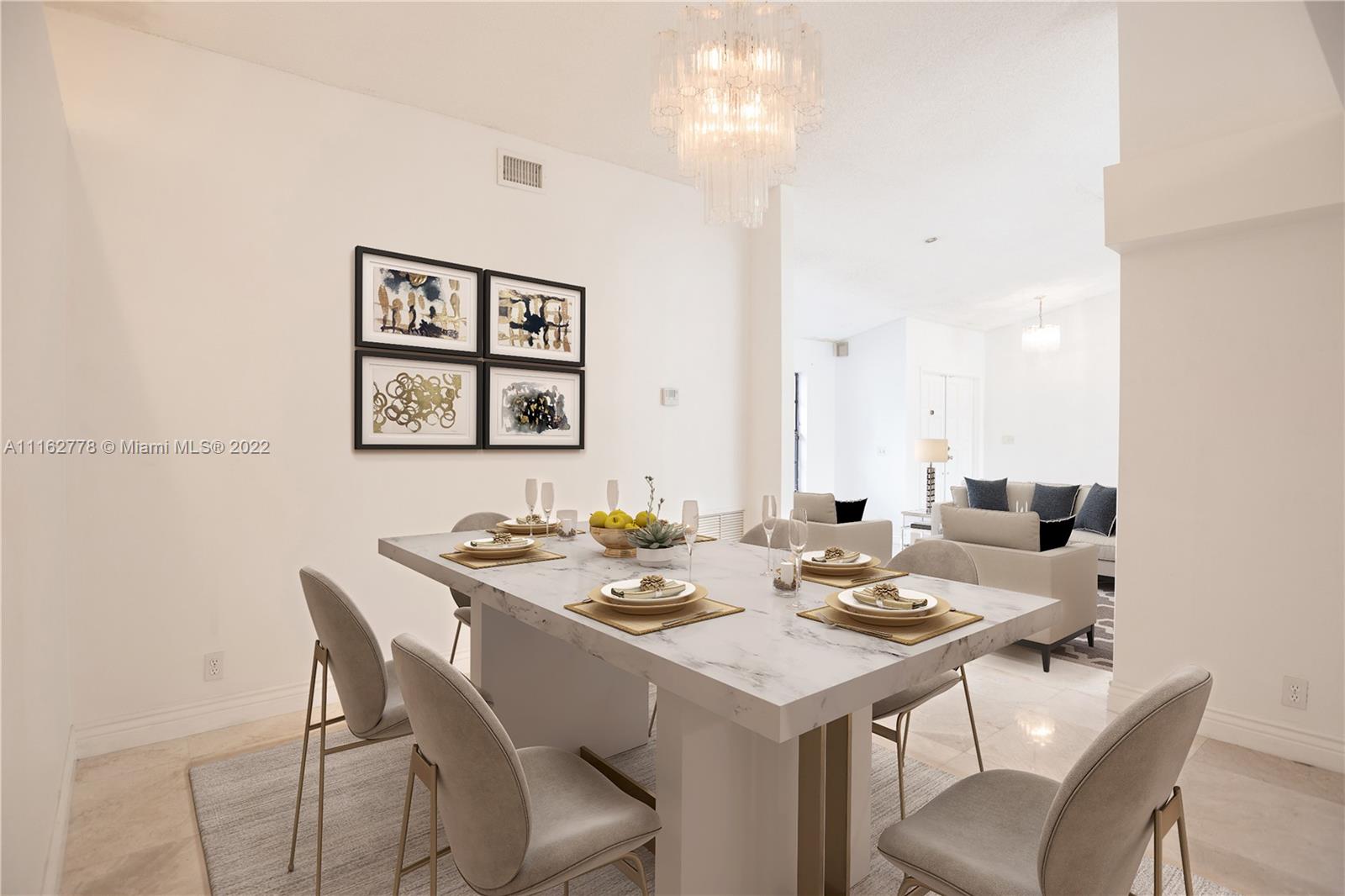 JACARANDA LAKES SEC ELEVE - Residential