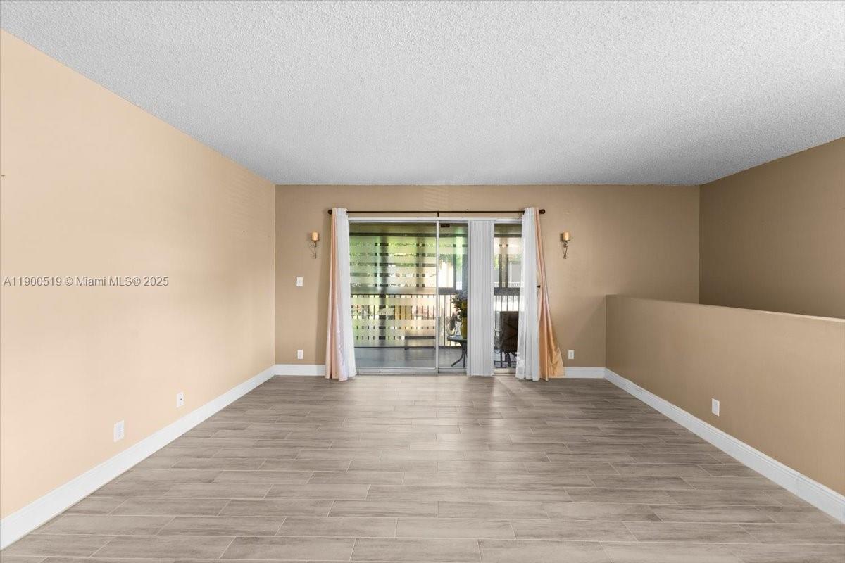 OAKLAND FOREST CLUB CONDO - Residential
