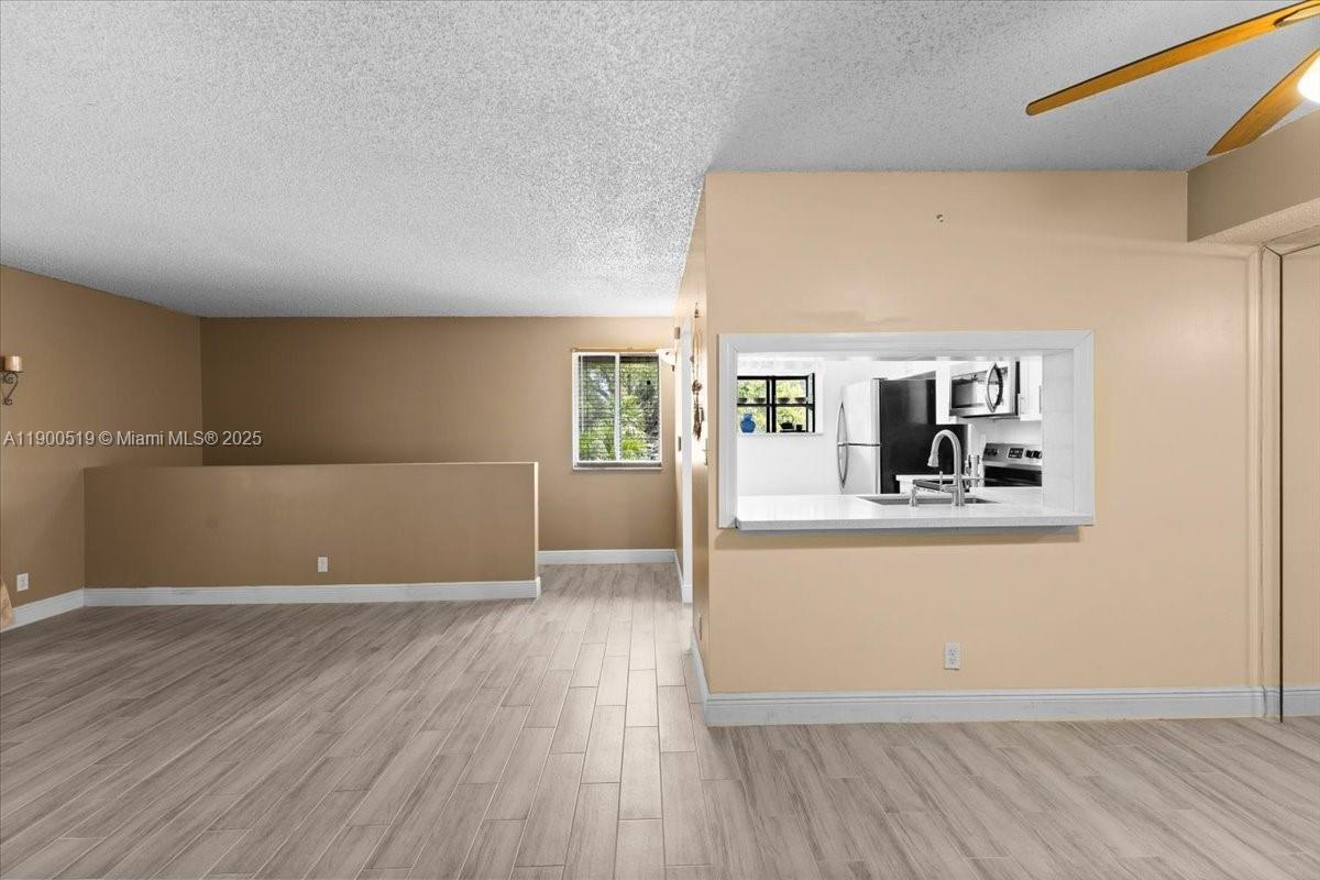 OAKLAND FOREST CLUB CONDO - Residential
