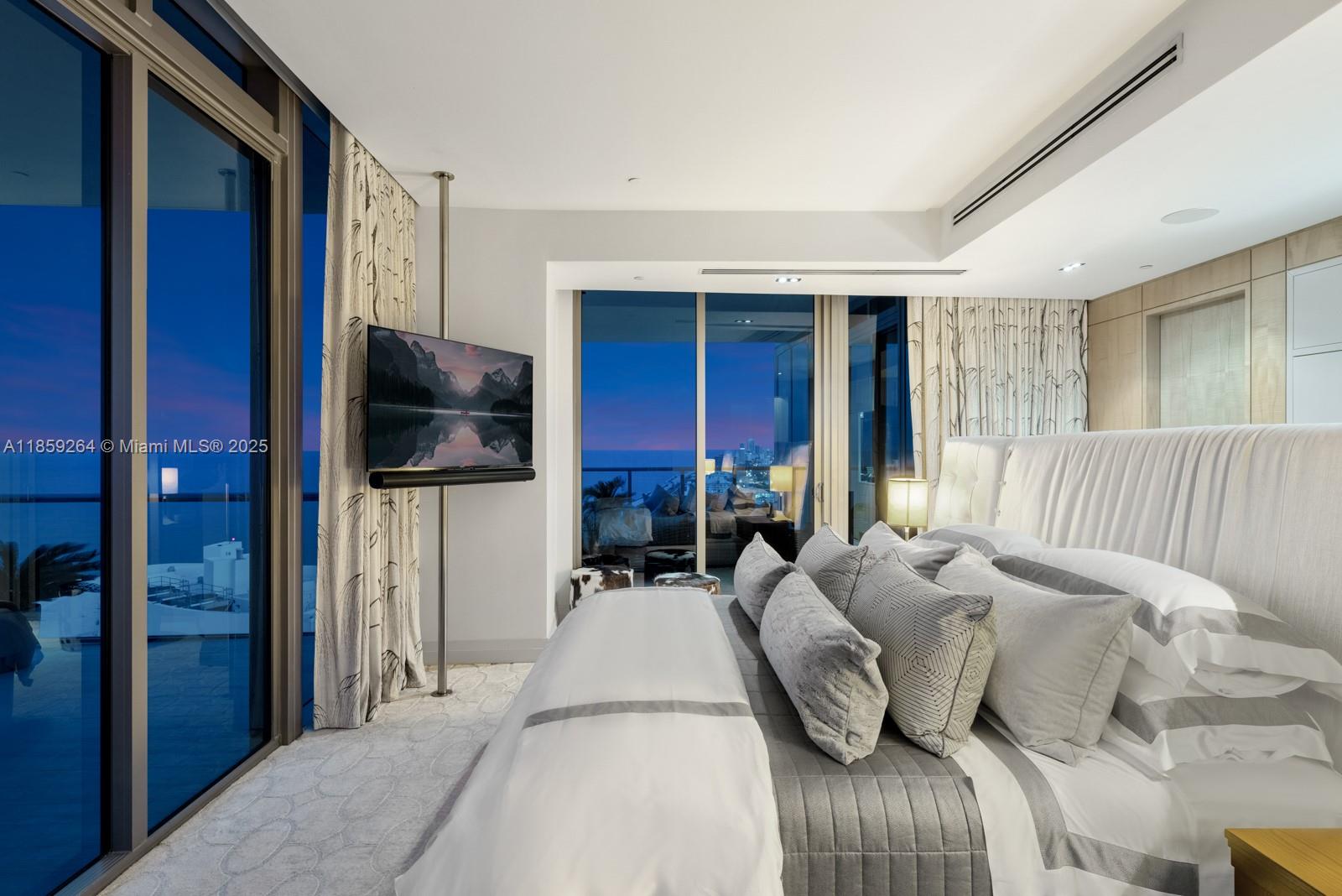 BAL HARBOUR NORTH SOUTH - Residential