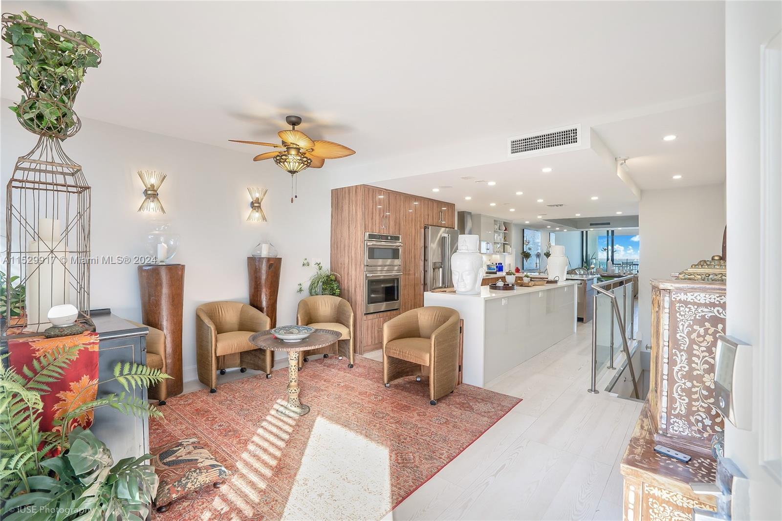 OCEAN TOWNHOUSES CONDO - Residential