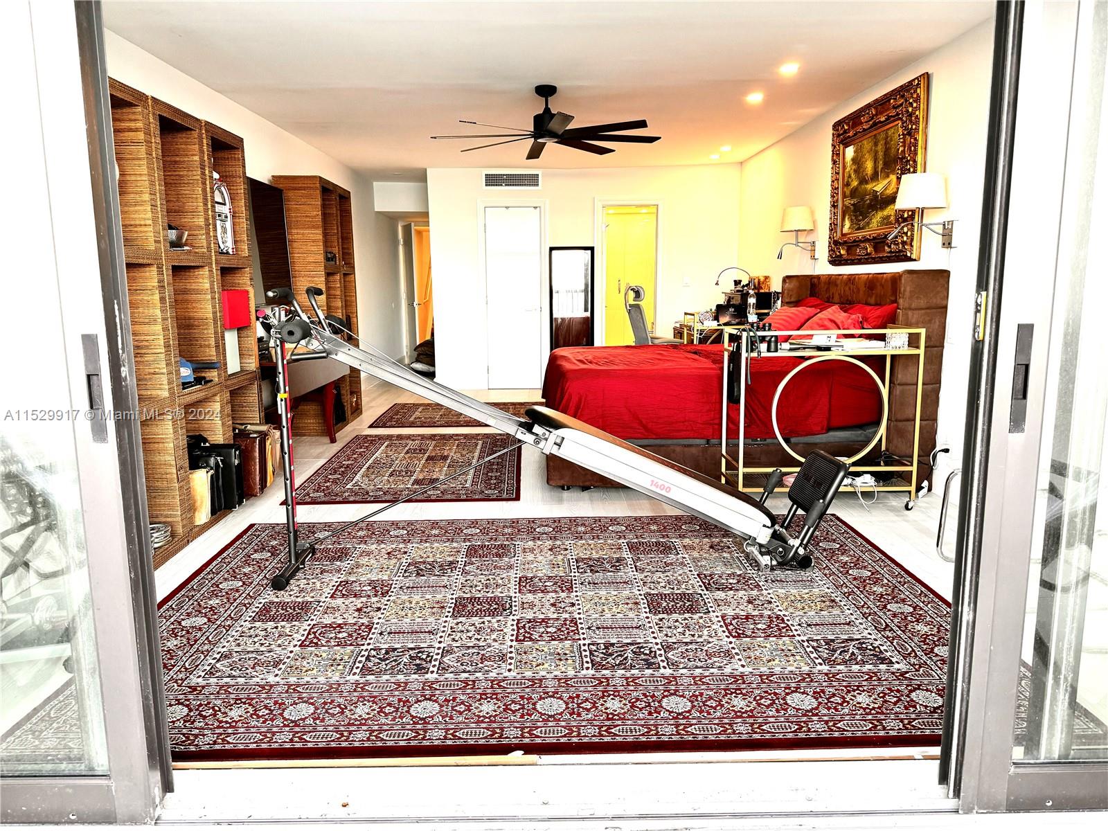 OCEAN TOWNHOUSES CONDO - Residential