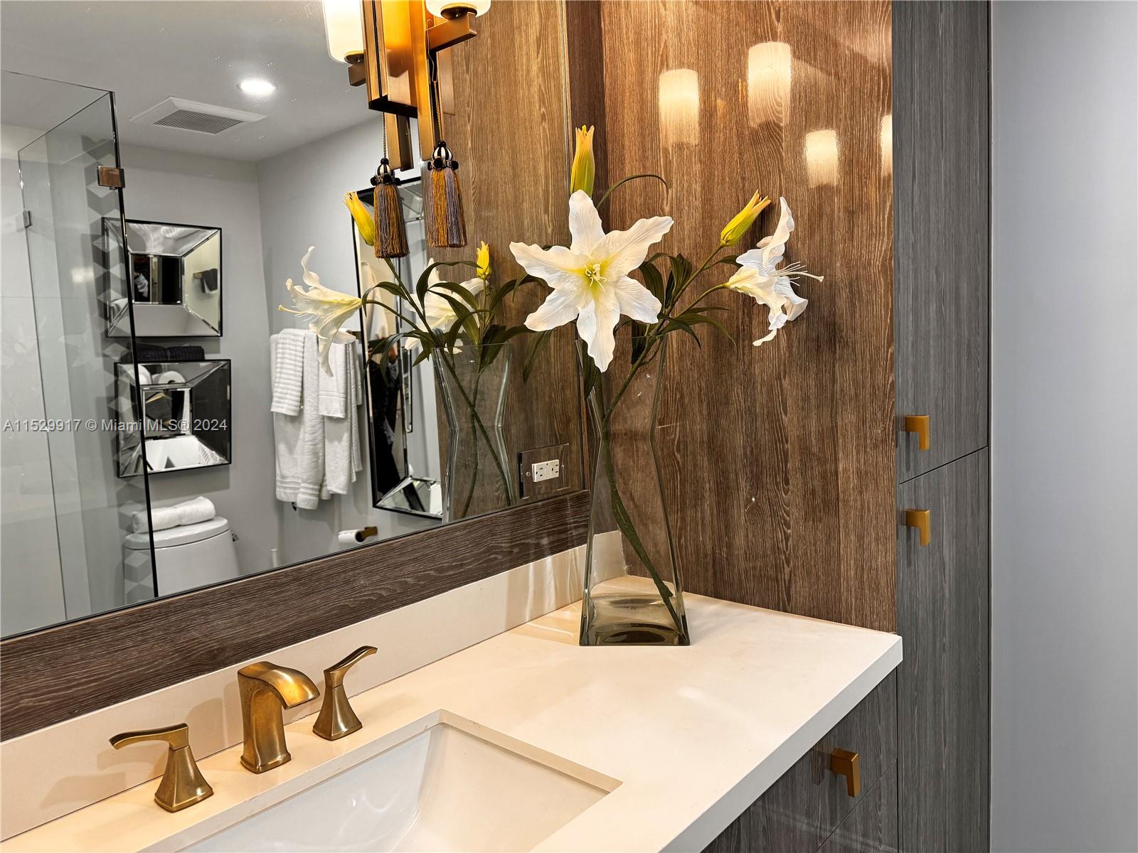 OCEAN TOWNHOUSES CONDO - Residential