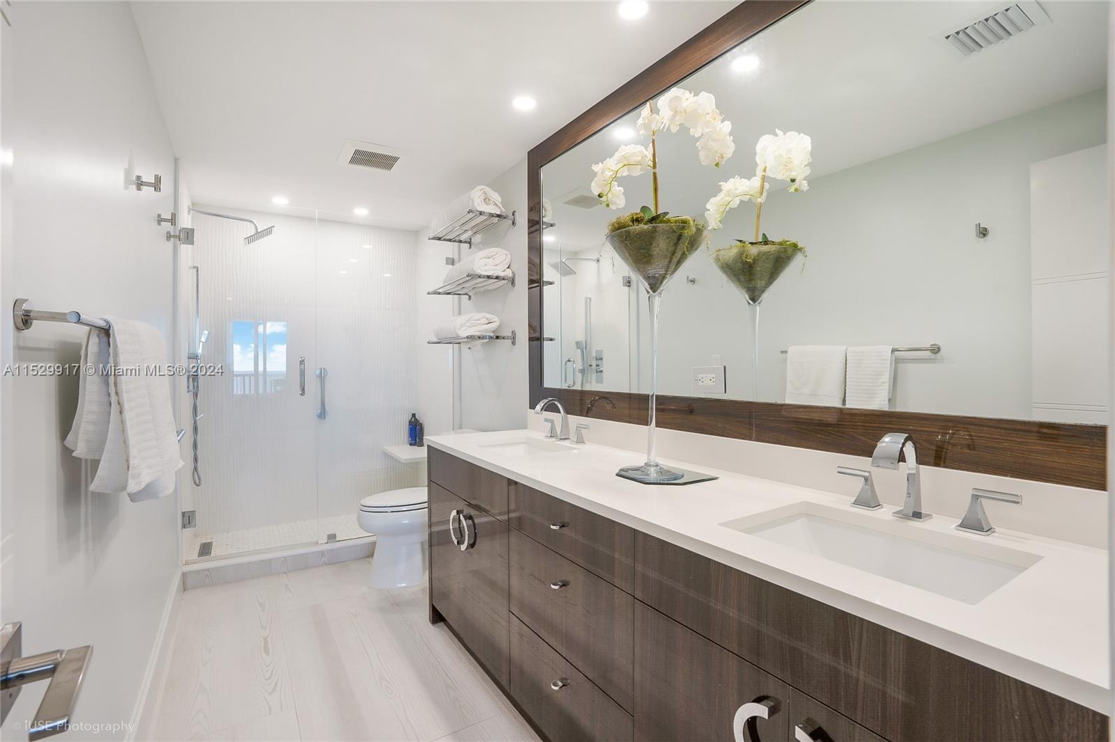OCEAN TOWNHOUSES CONDO - Residential