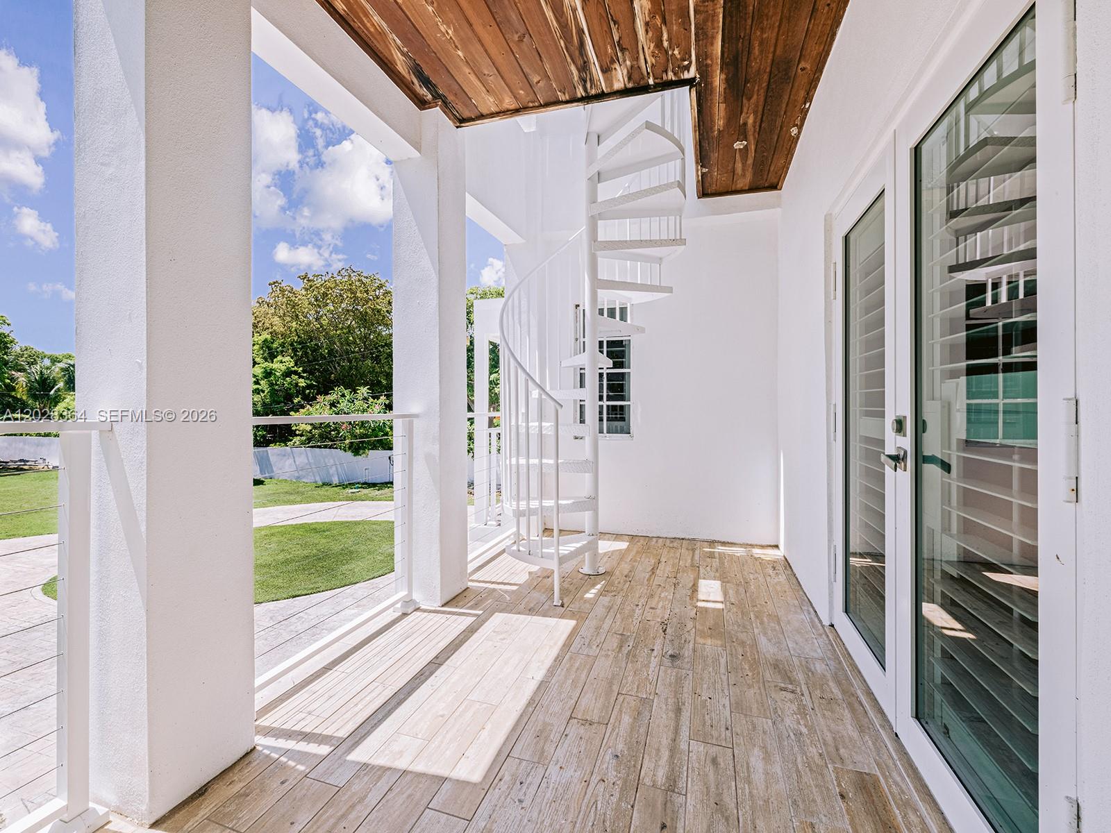 Old Highway - Residential