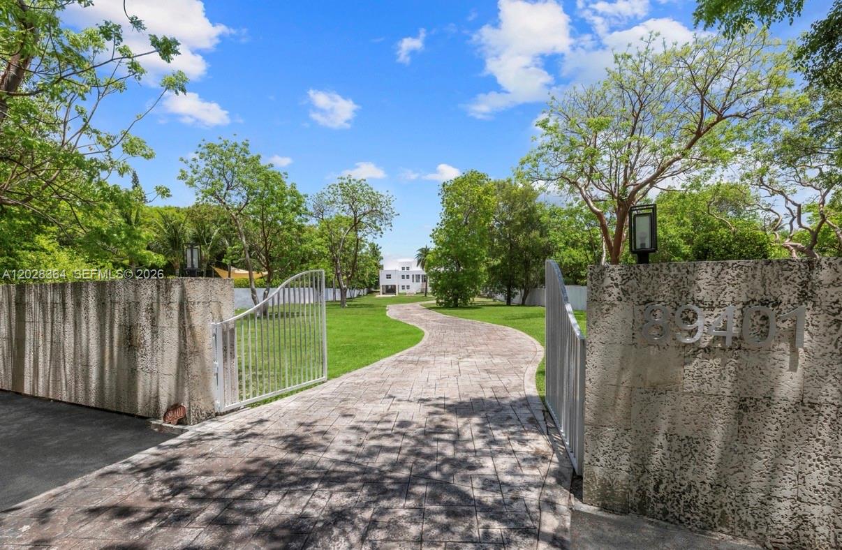 Old Highway - Residential