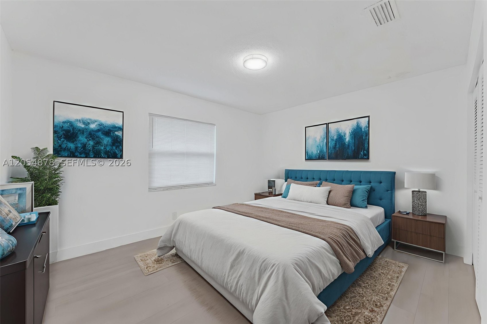 HOLLYWOOD CENTER AMEN PLA - Residential Income