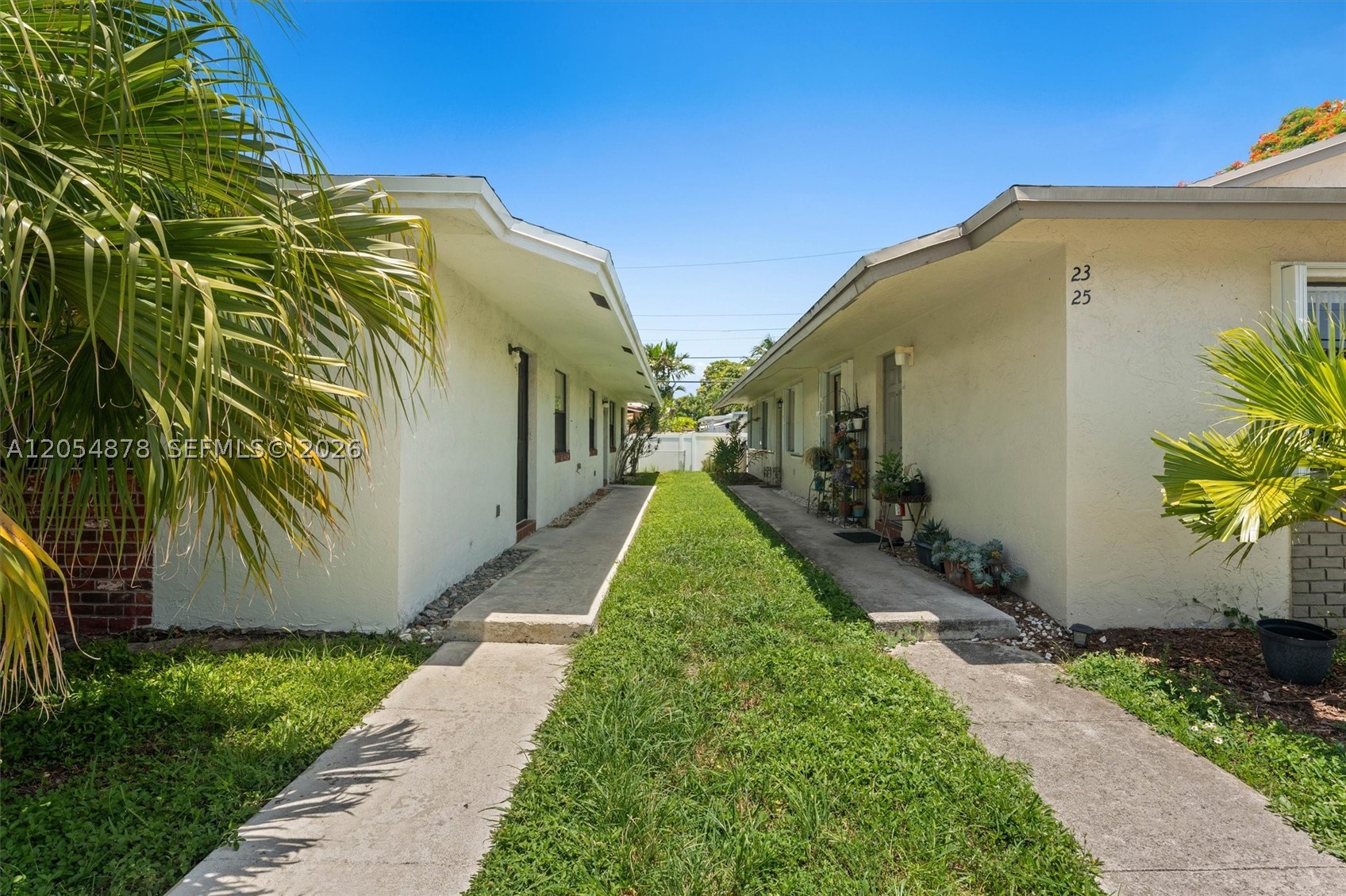HOLLYWOOD CENTER AMEN PLA - Residential Income