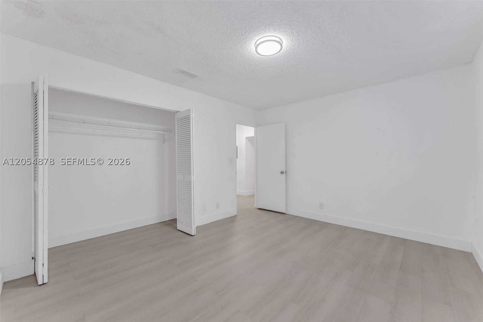HOLLYWOOD CENTER AMEN PLA - Residential Income