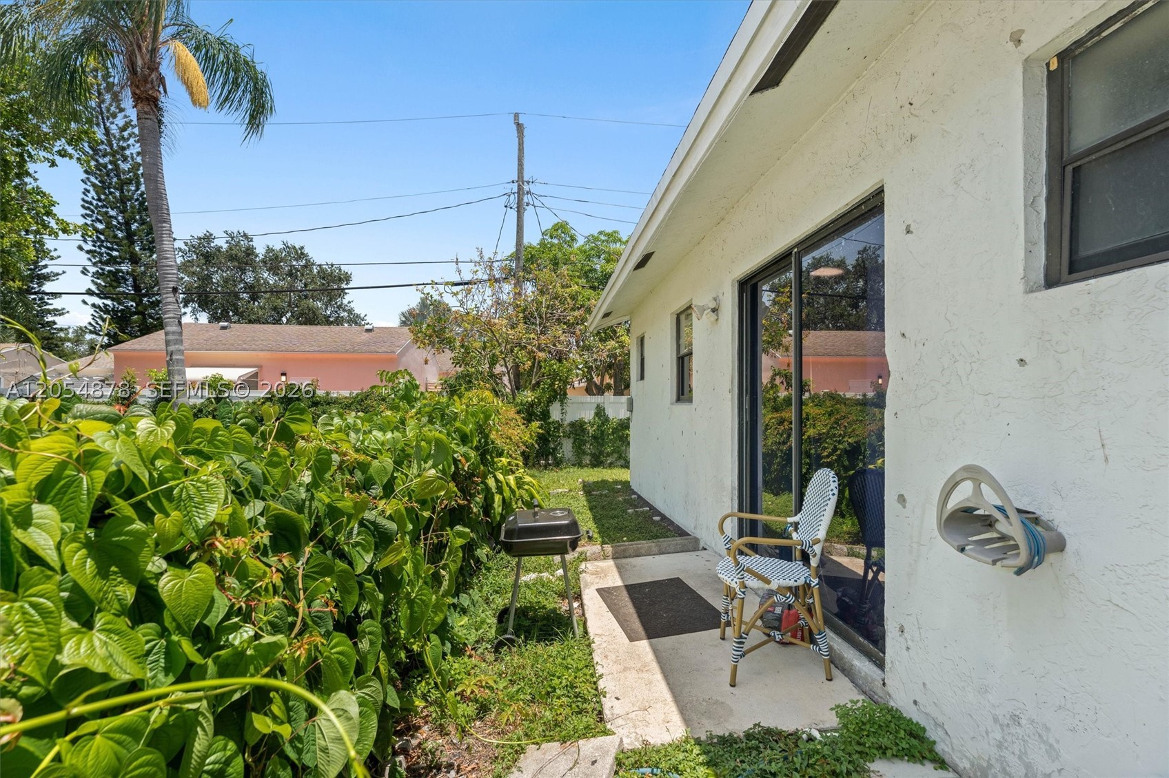 HOLLYWOOD CENTER AMEN PLA - Residential Income