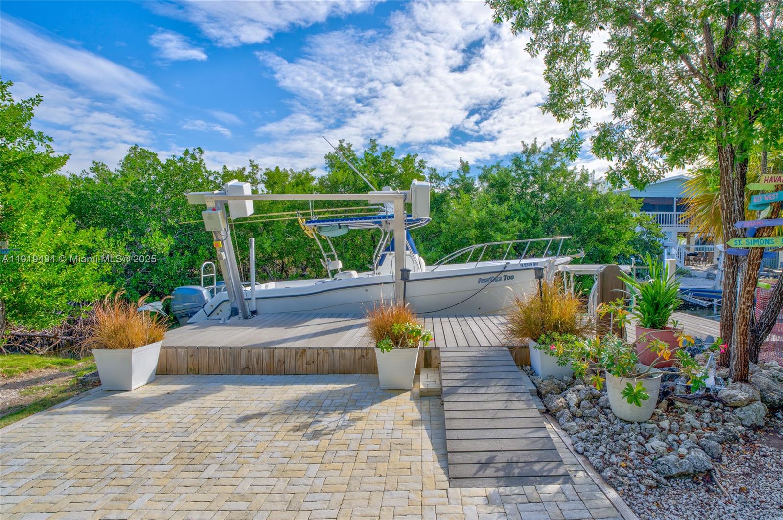 PORT PINE HEIGHTS - Residential