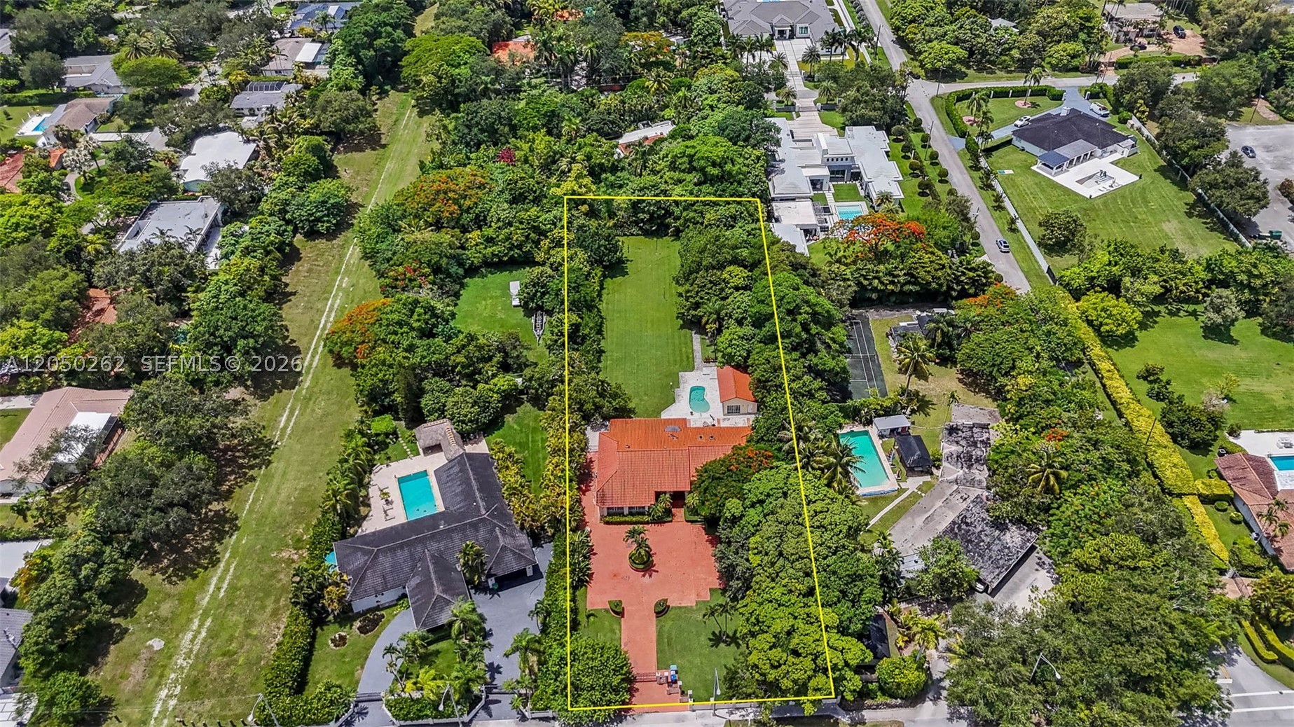SUNSWEPT GROVES - Residential