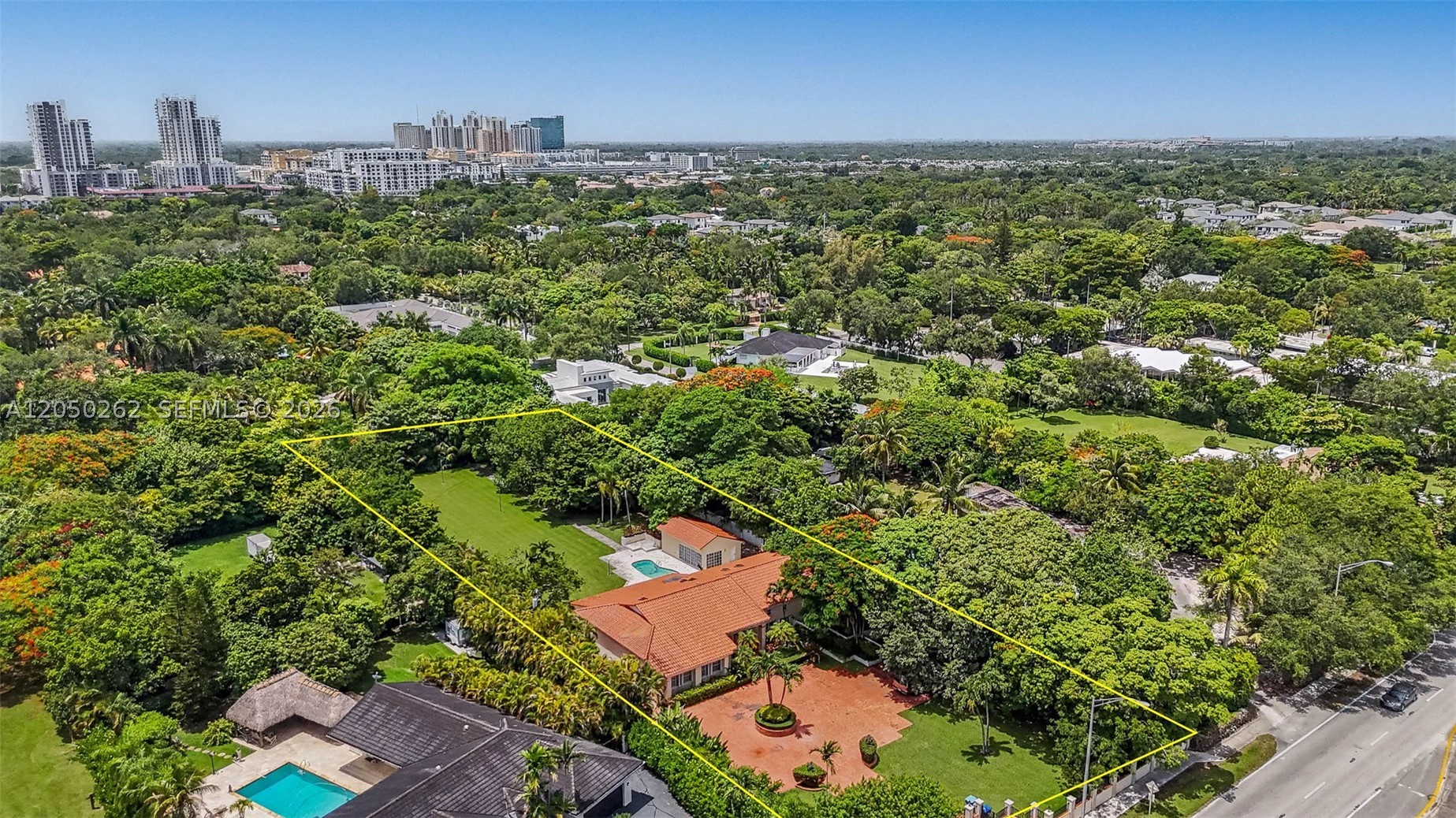 SUNSWEPT GROVES - Residential