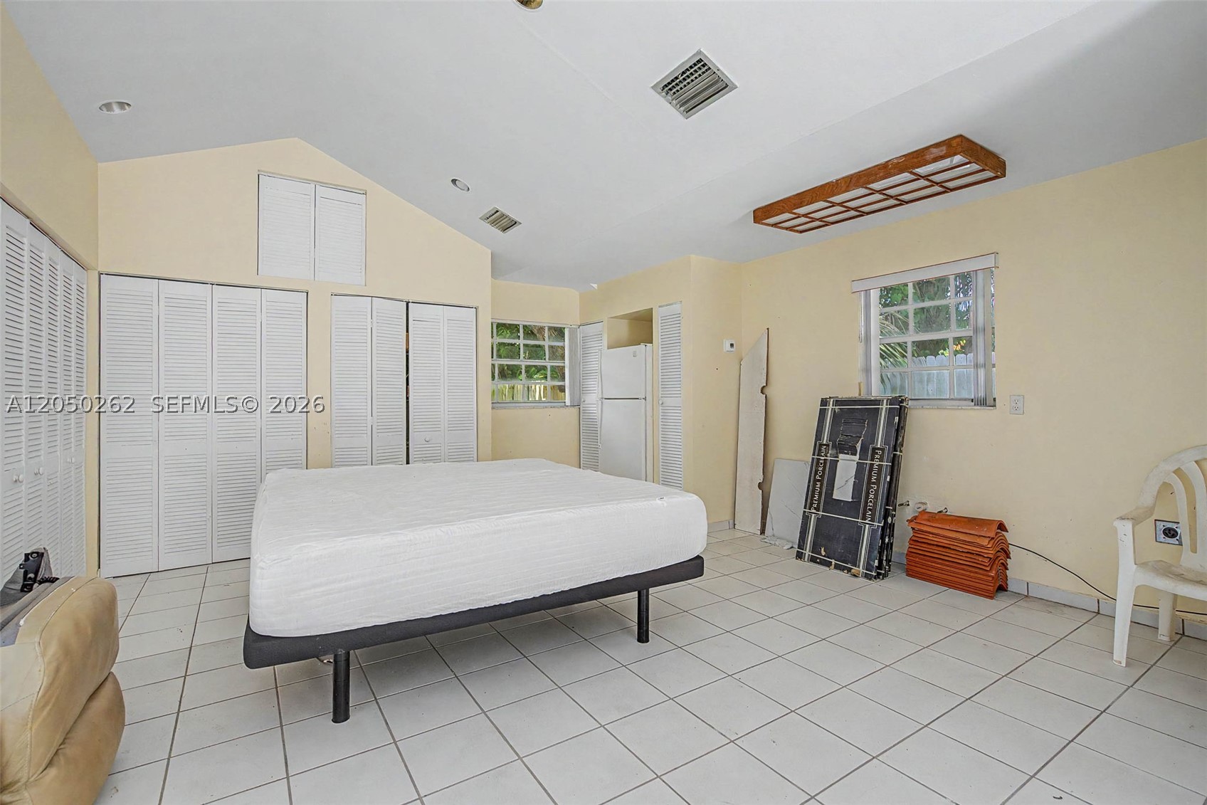 SUNSWEPT GROVES - Residential