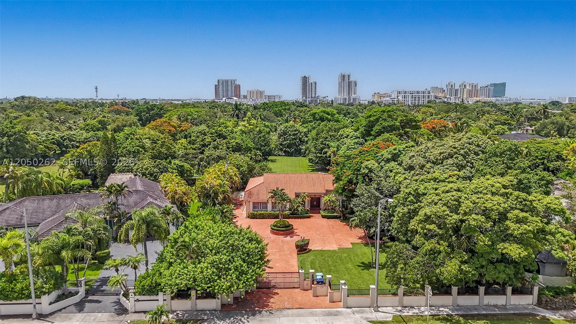 SUNSWEPT GROVES - Residential