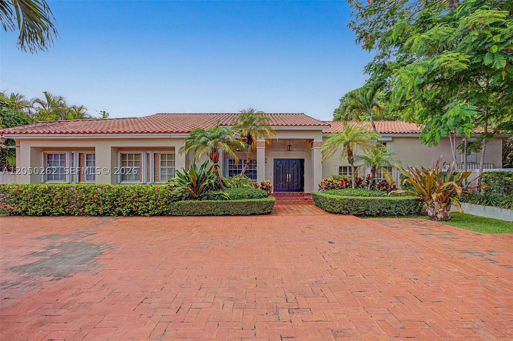 SUNSWEPT GROVES - Residential