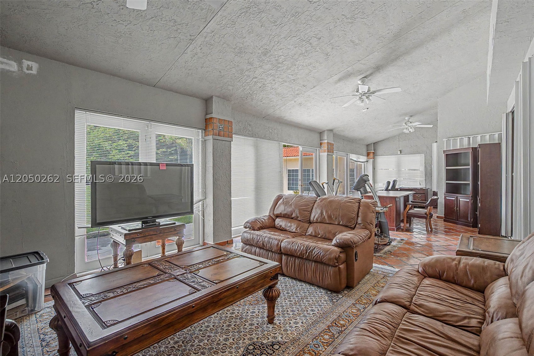 SUNSWEPT GROVES - Residential