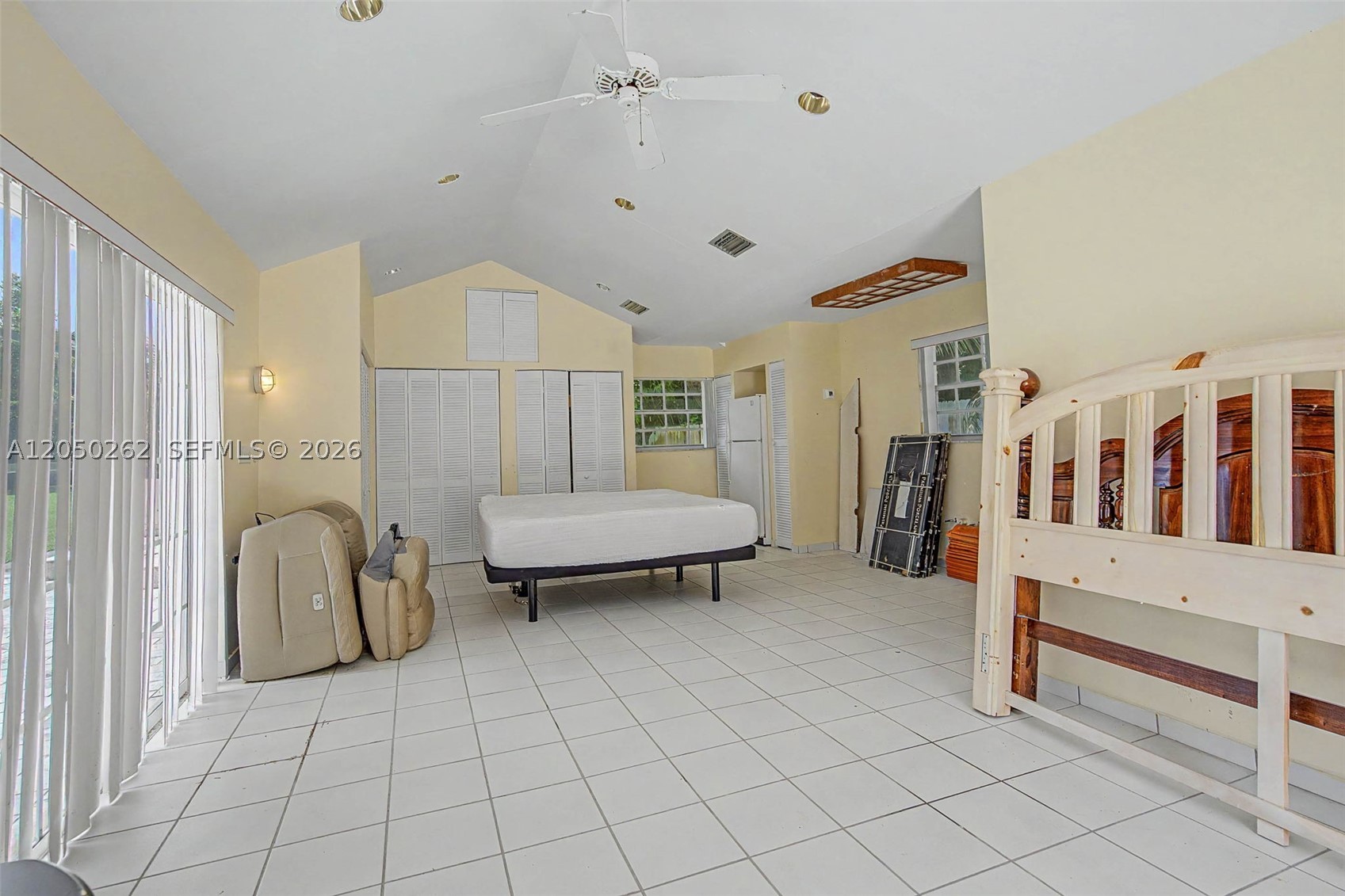 SUNSWEPT GROVES - Residential