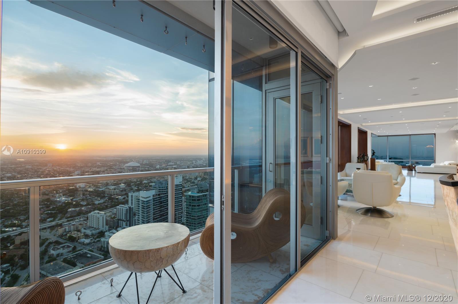 Four Seasons Residence - Residential