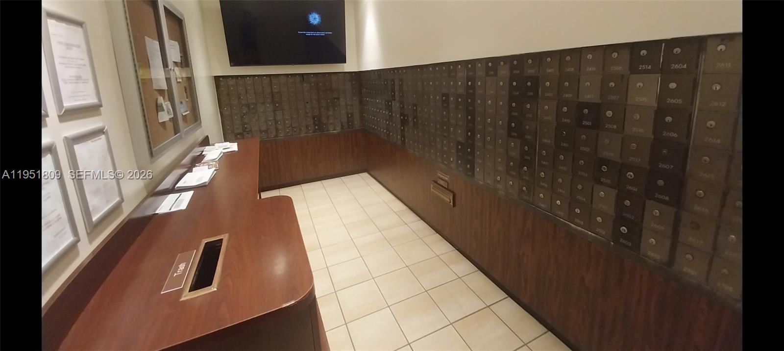 BRICKELL BAY CLUB CONDO - Residential