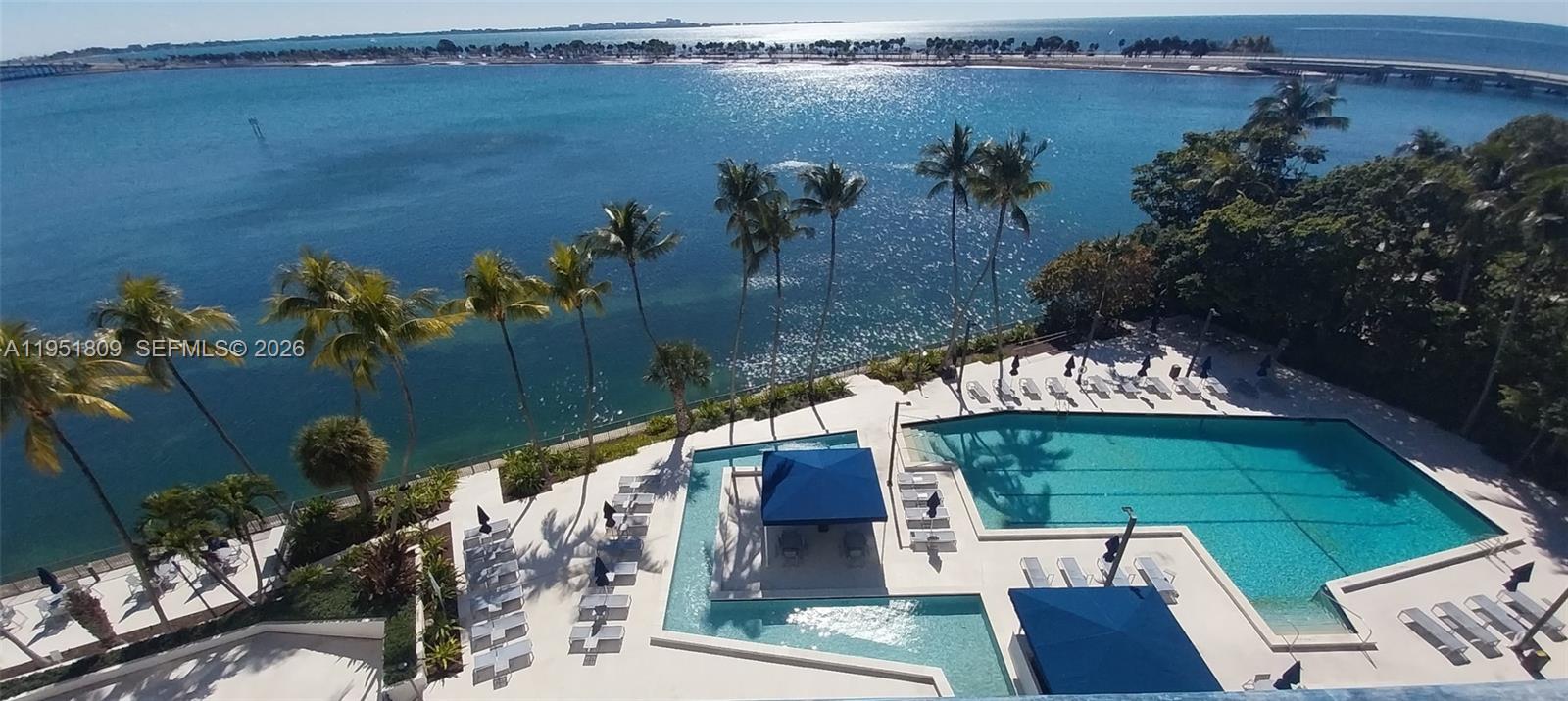 BRICKELL BAY CLUB CONDO - Residential
