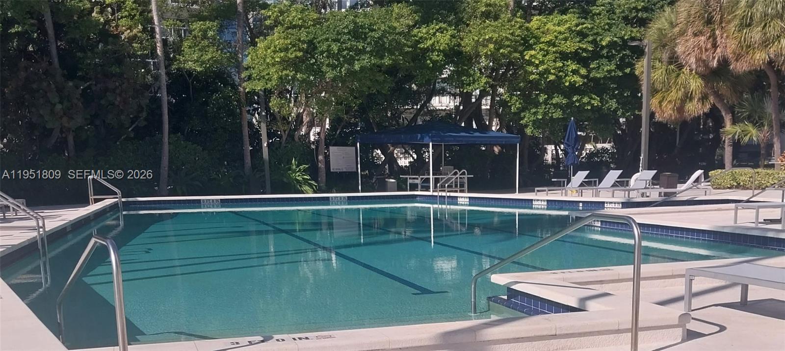 BRICKELL BAY CLUB CONDO - Residential