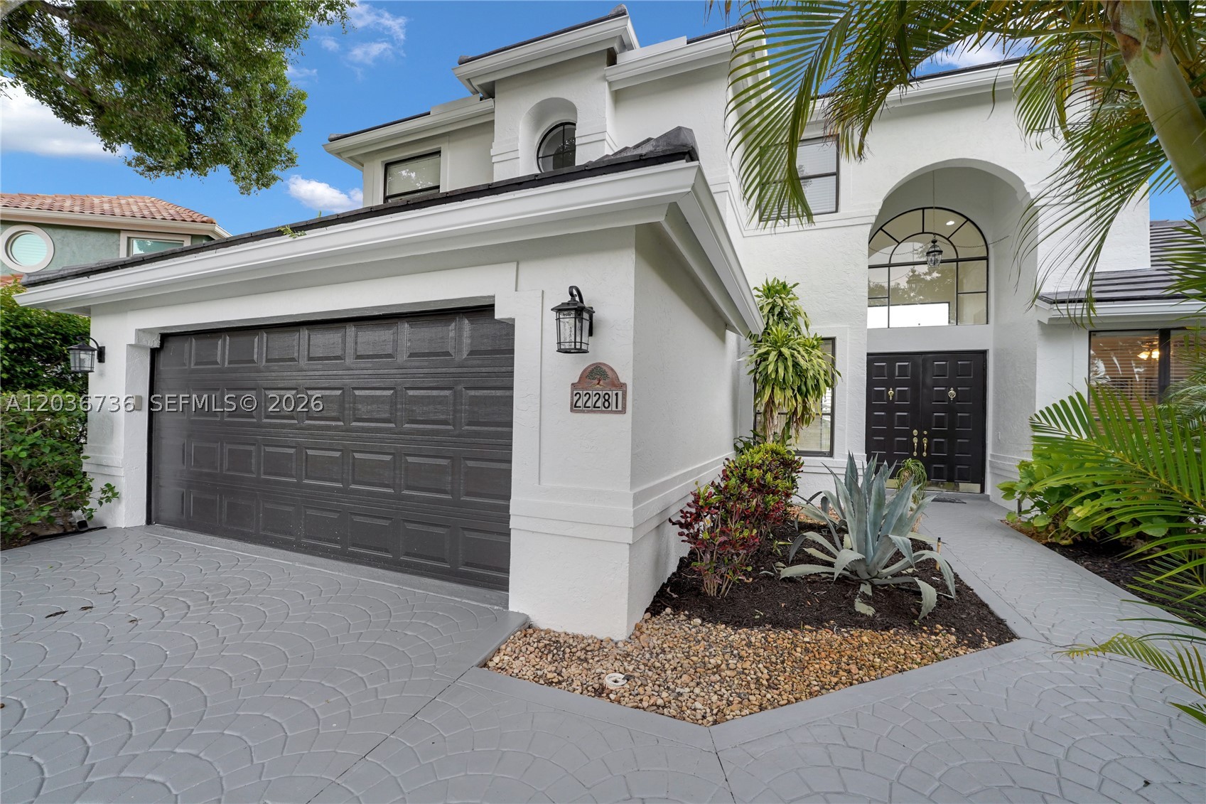 LEXINGTON HOMES ESTATES - Residential