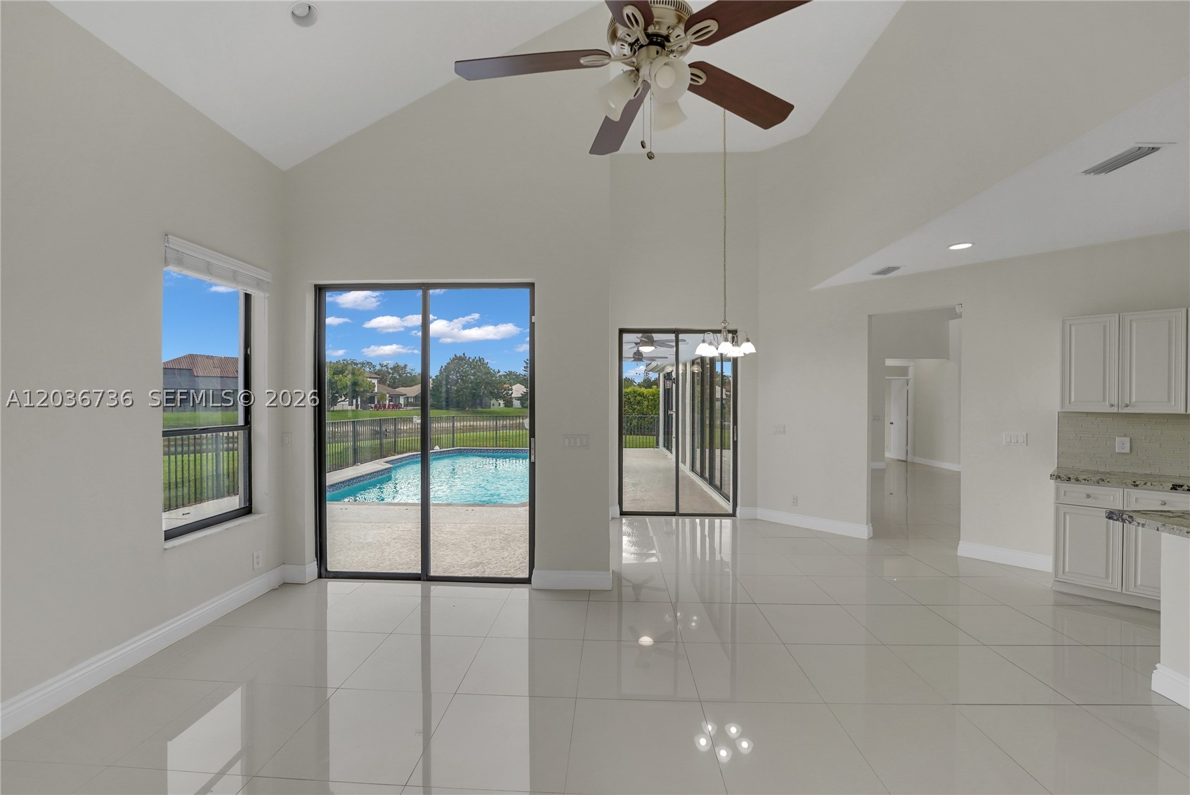 LEXINGTON HOMES ESTATES - Residential