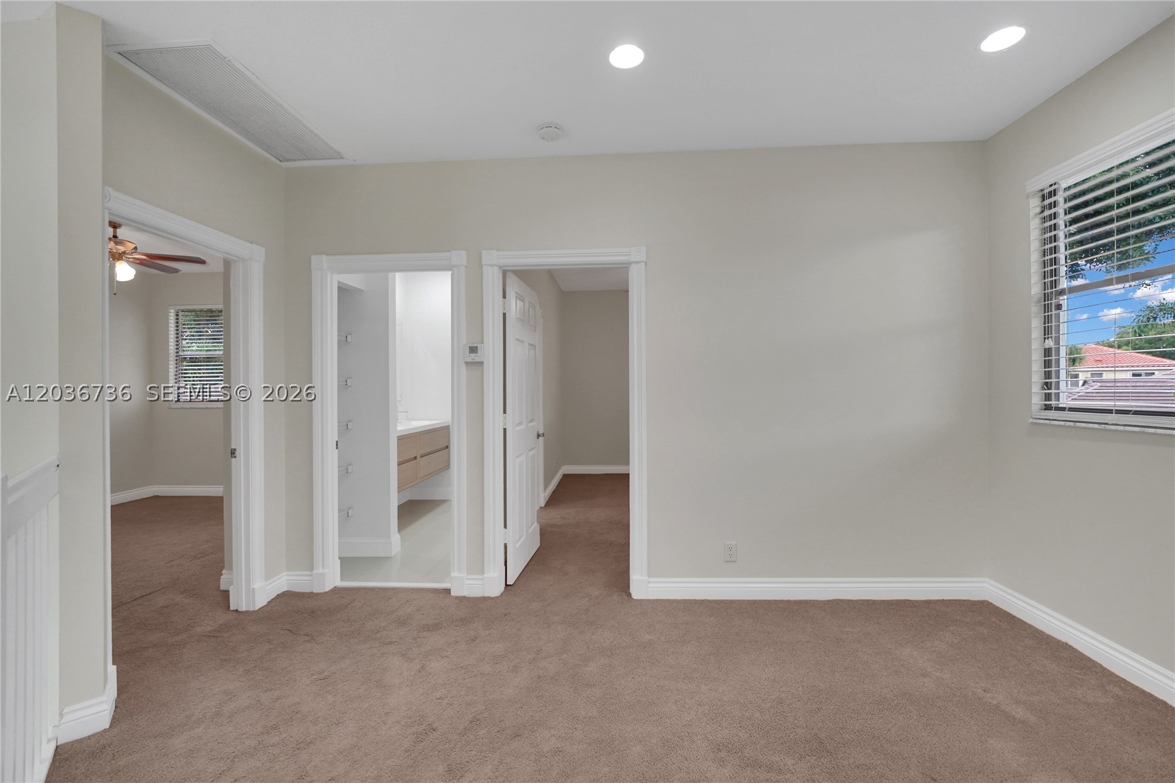 LEXINGTON HOMES ESTATES - Residential