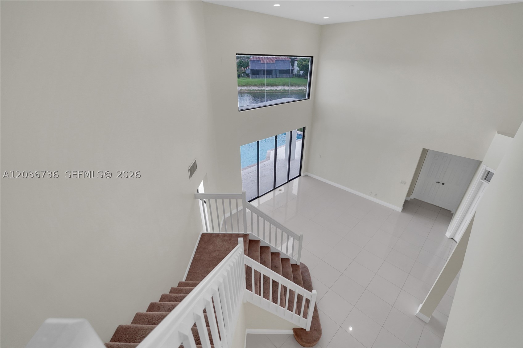 LEXINGTON HOMES ESTATES - Residential