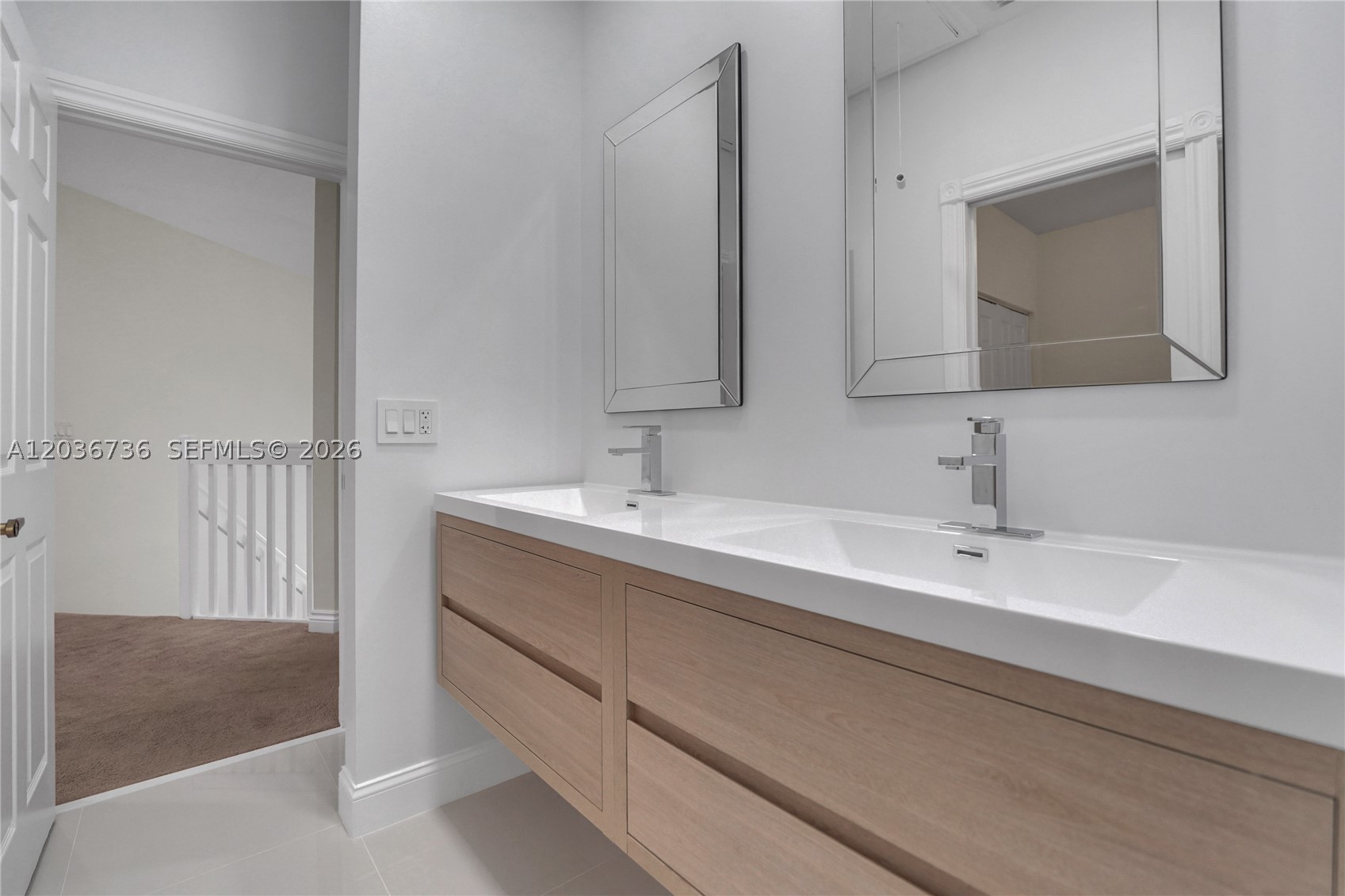 LEXINGTON HOMES ESTATES - Residential