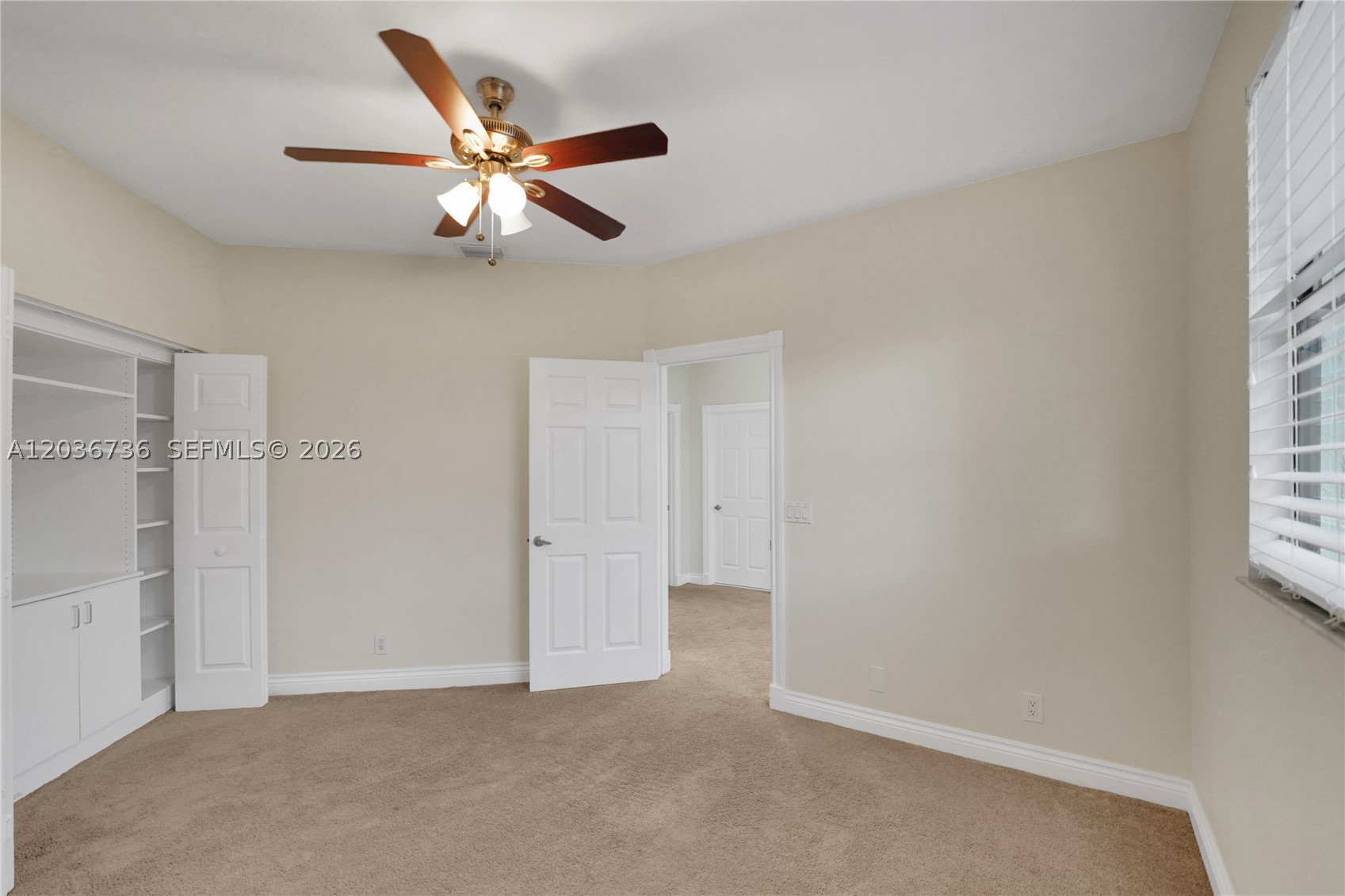 LEXINGTON HOMES ESTATES - Residential