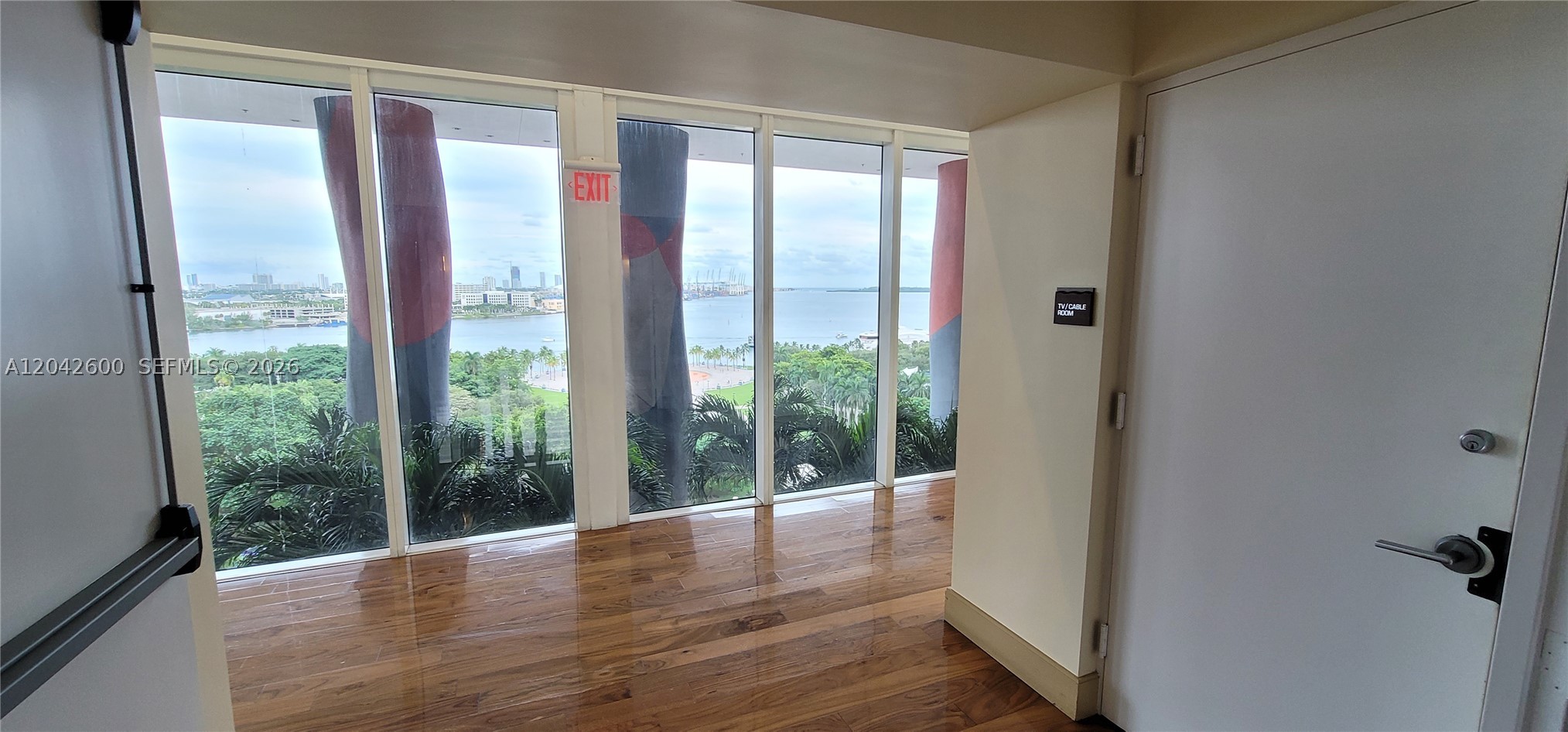 50 BISCAYNE CONDO - Residential Lease