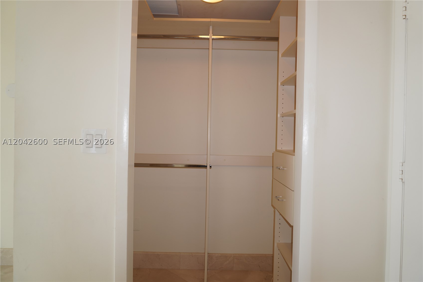 50 BISCAYNE CONDO - Residential Lease