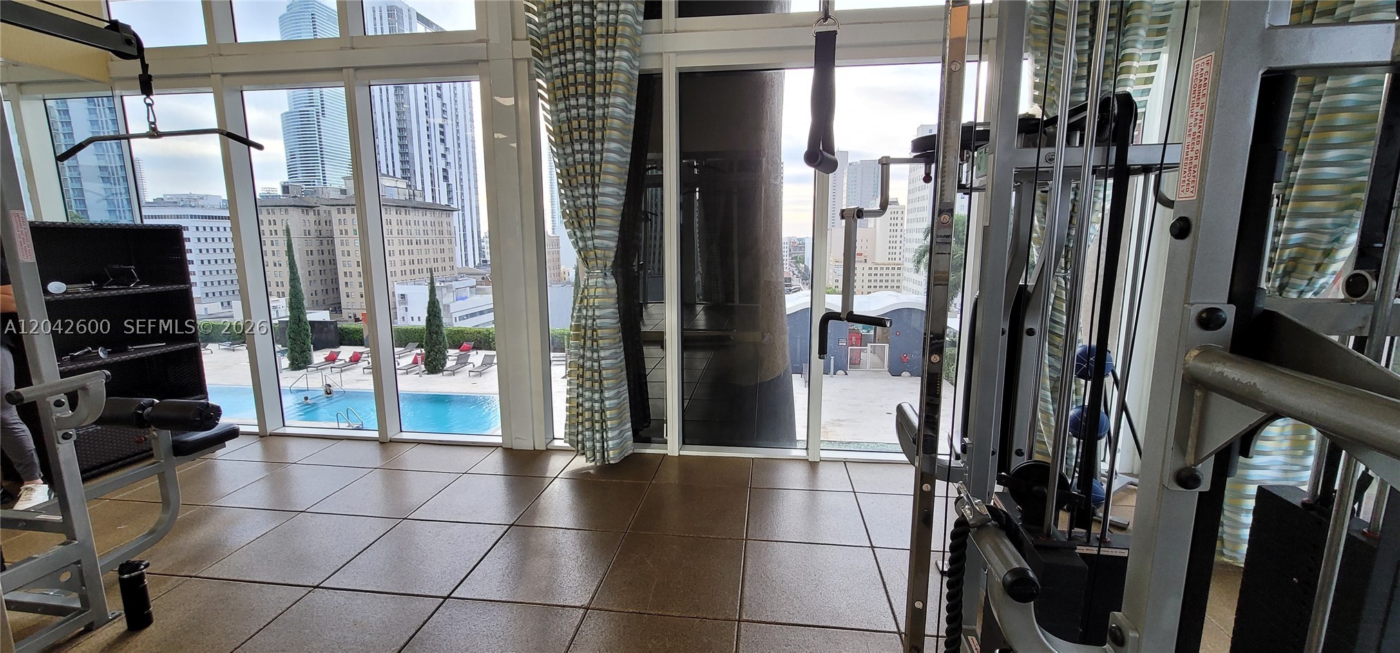 50 BISCAYNE CONDO - Residential Lease