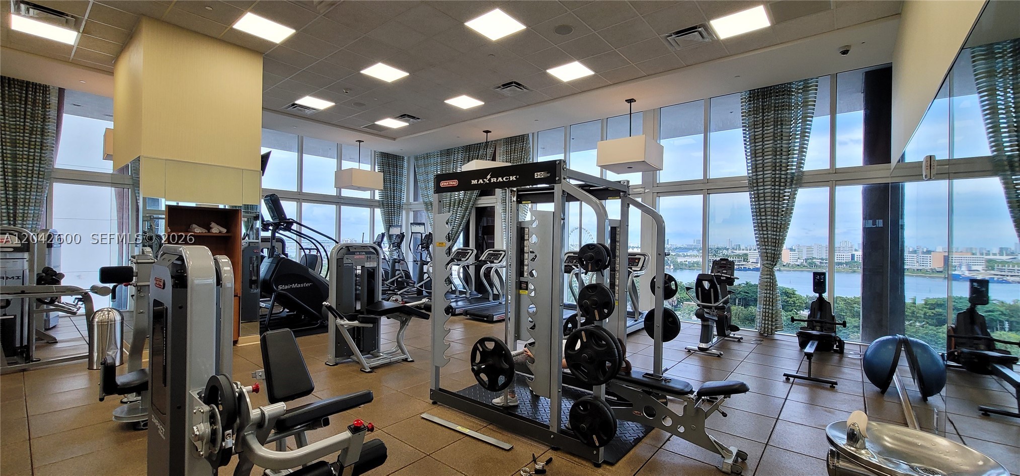 50 BISCAYNE CONDO - Residential Lease