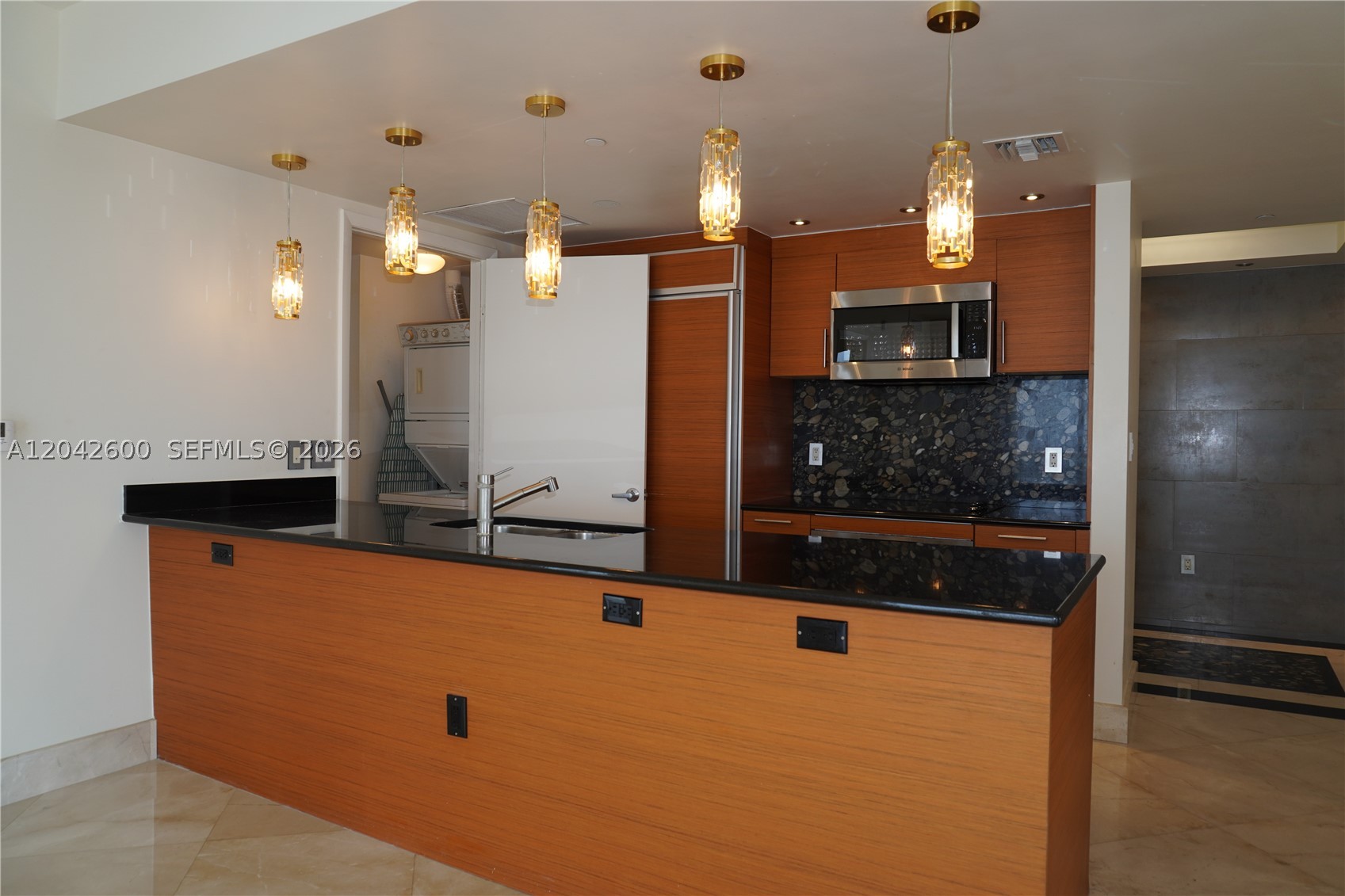 50 BISCAYNE CONDO - Residential Lease