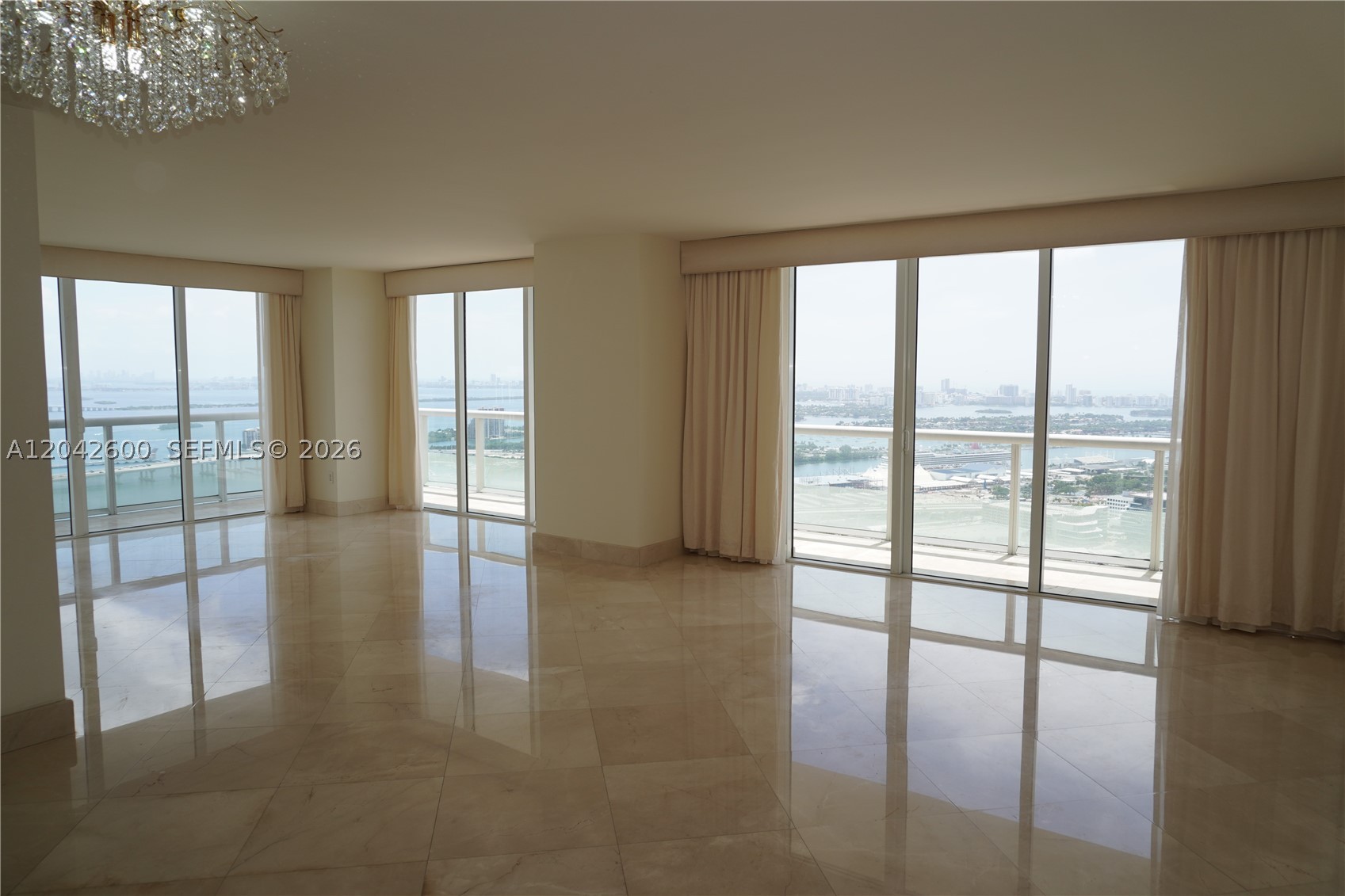 50 BISCAYNE CONDO - Residential Lease