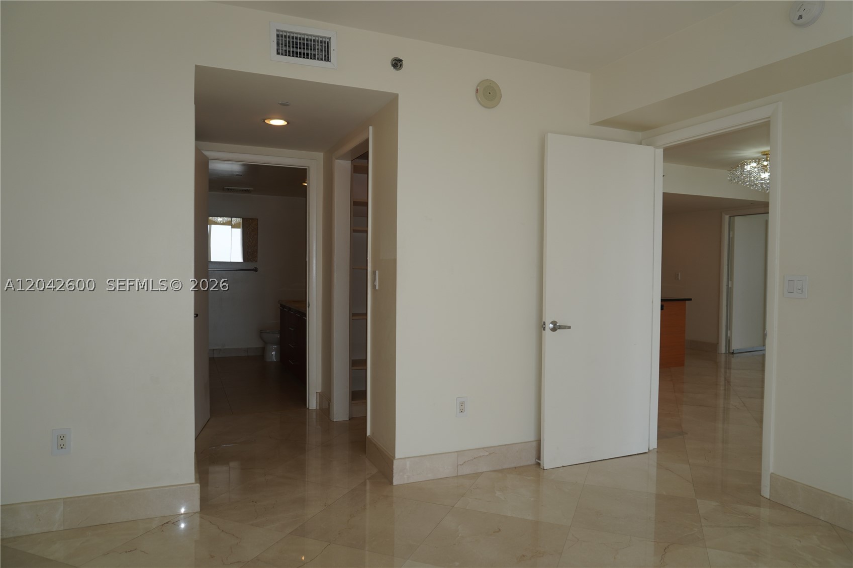 50 BISCAYNE CONDO - Residential Lease