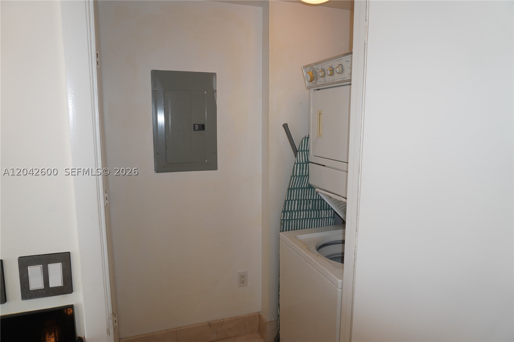 50 BISCAYNE CONDO - Residential Lease
