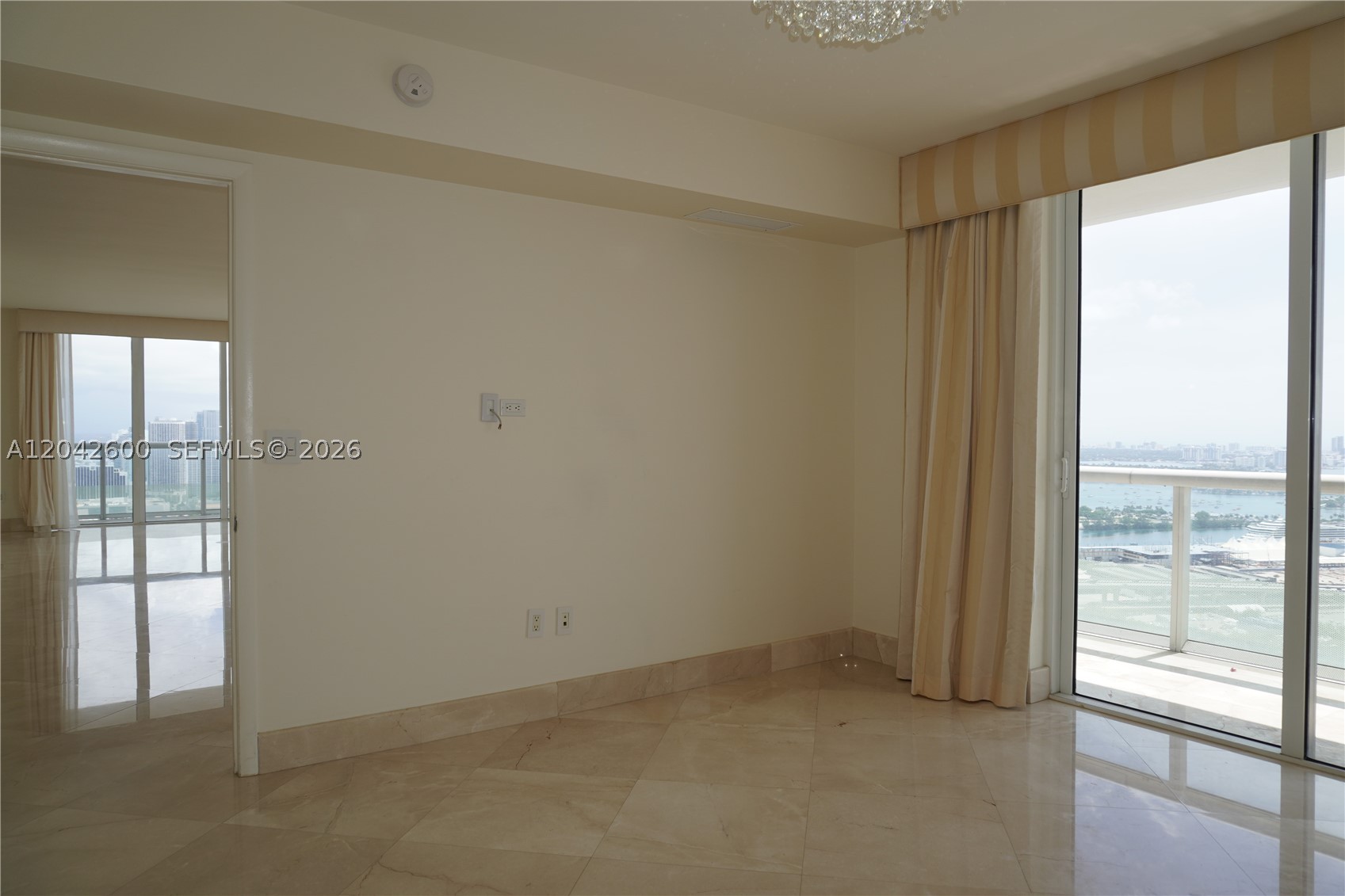 50 BISCAYNE CONDO - Residential Lease