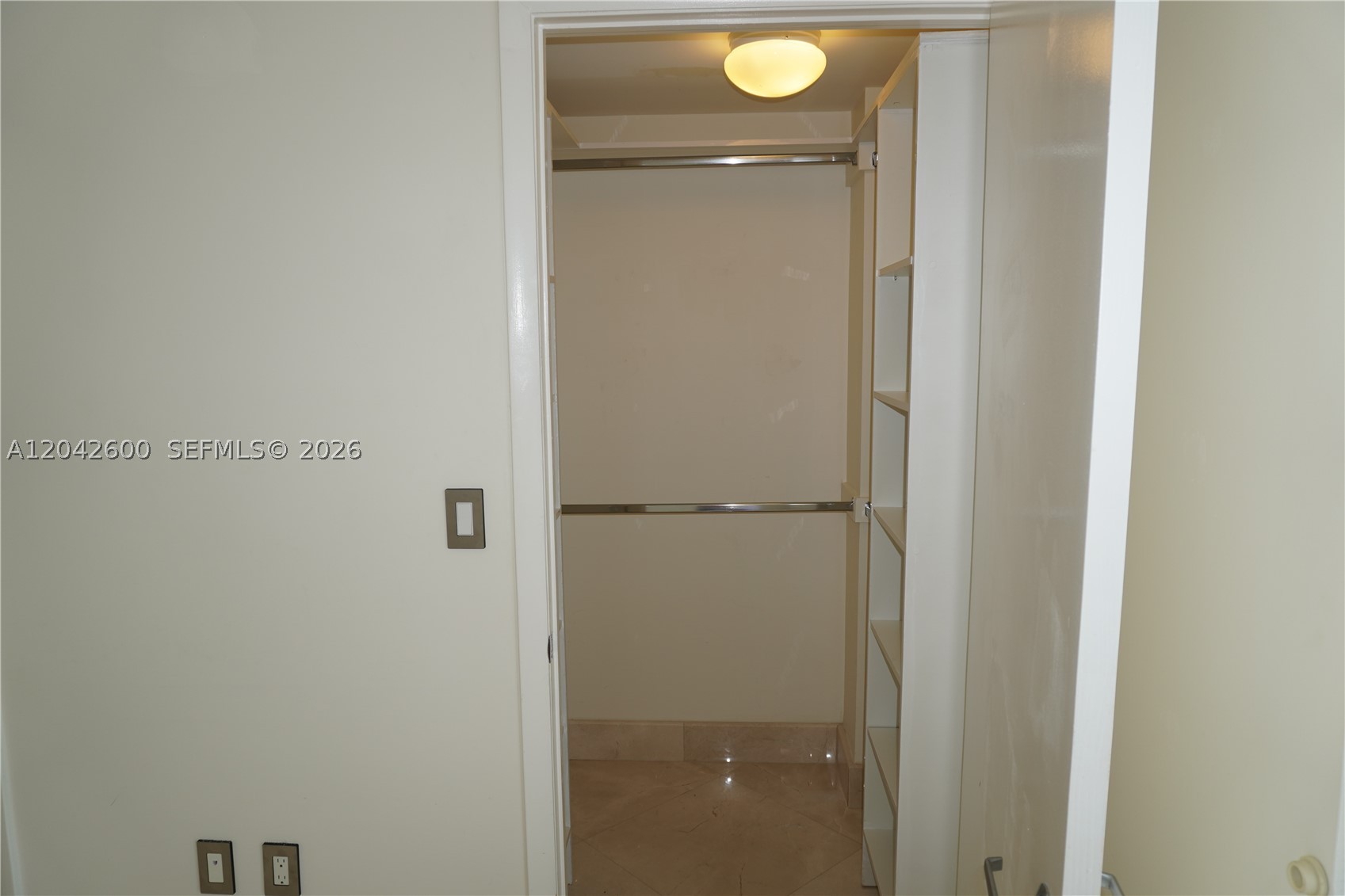 50 BISCAYNE CONDO - Residential Lease