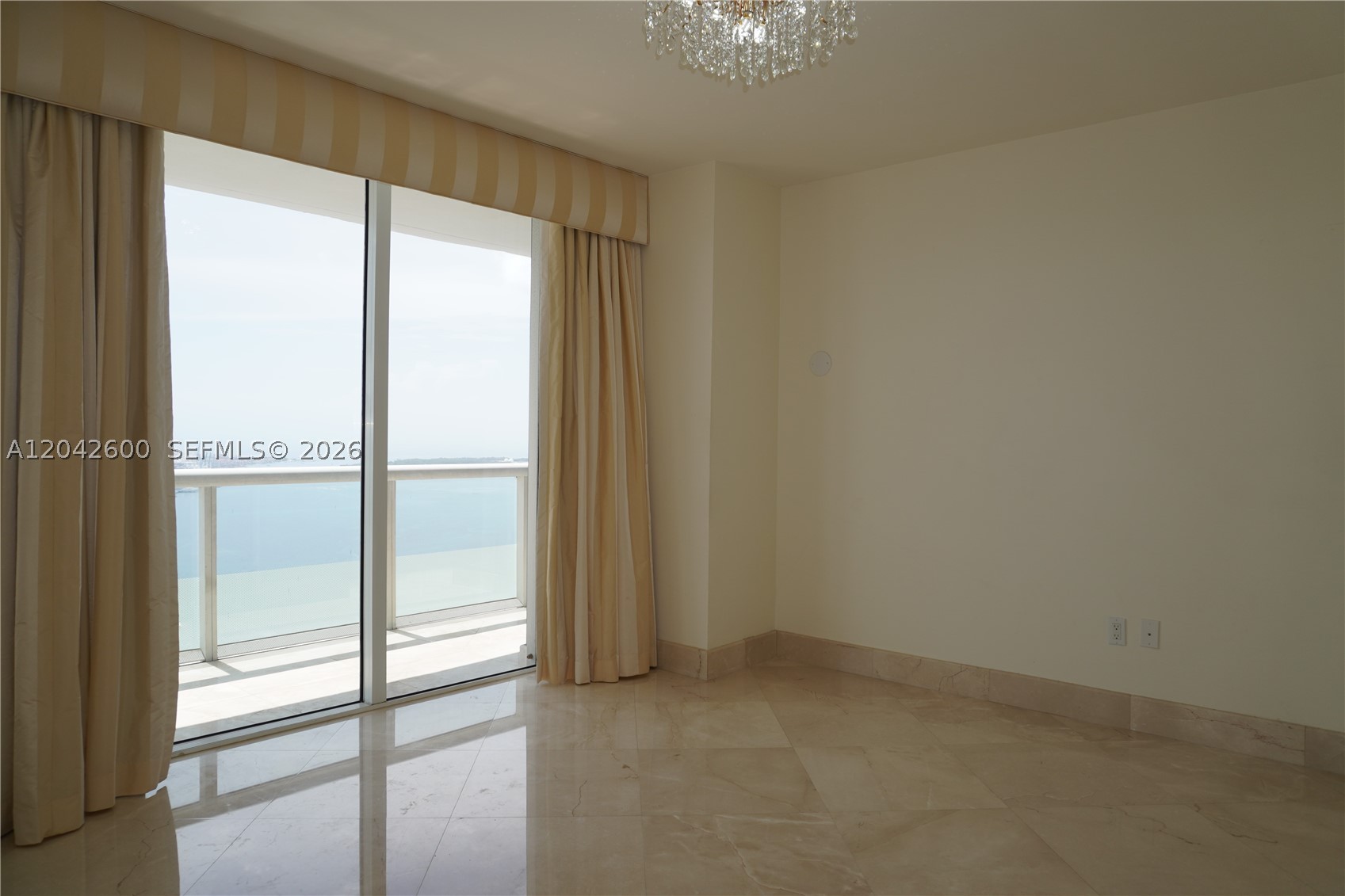 50 BISCAYNE CONDO - Residential Lease