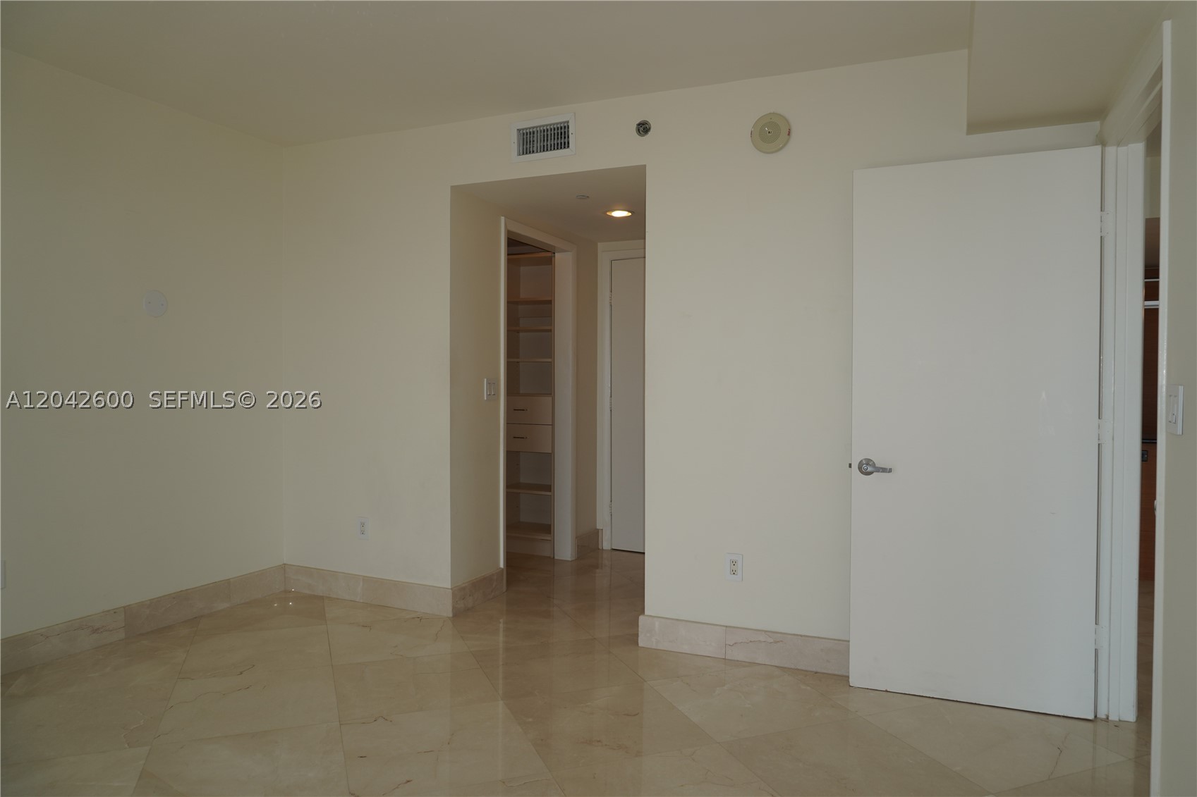 50 BISCAYNE CONDO - Residential Lease