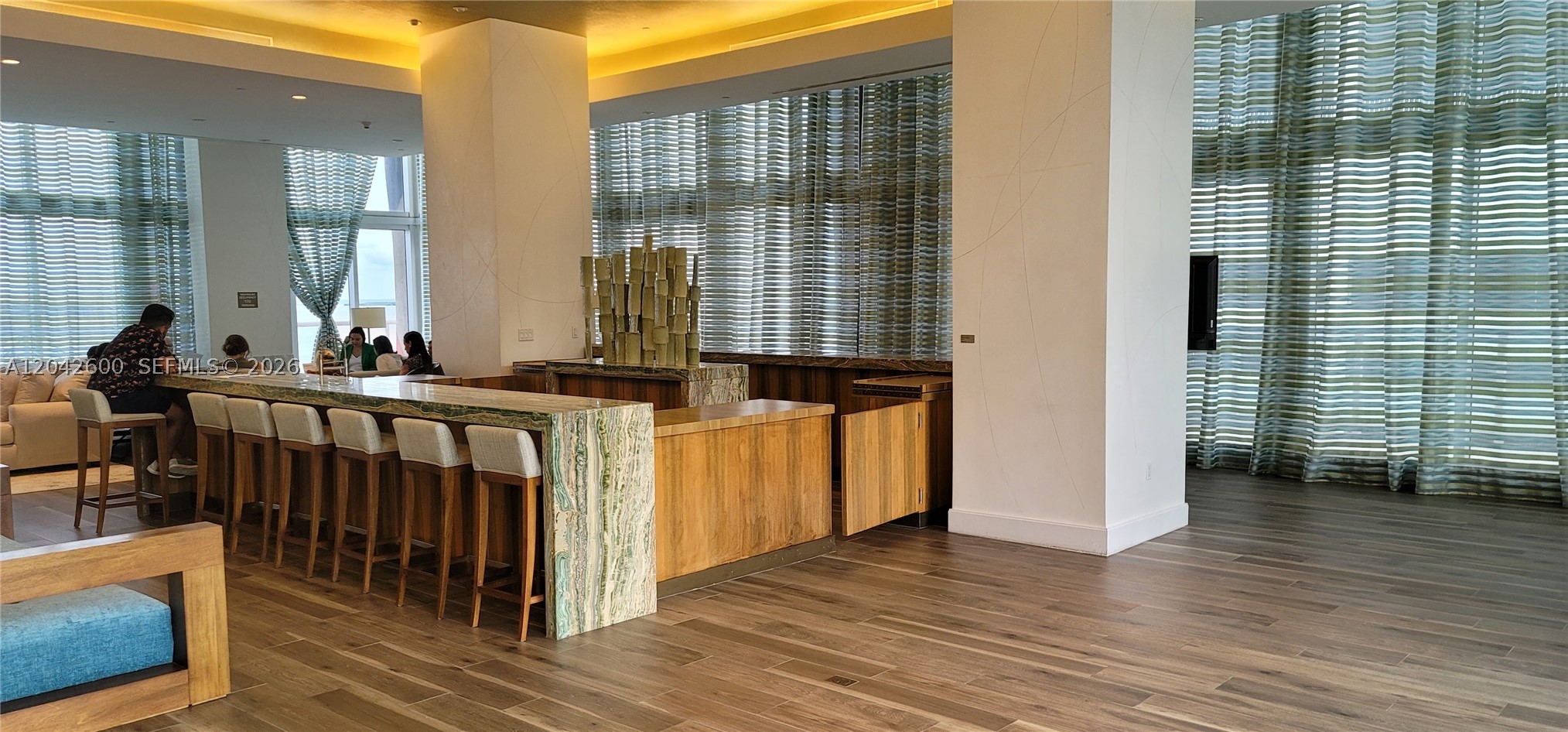 50 BISCAYNE CONDO - Residential Lease
