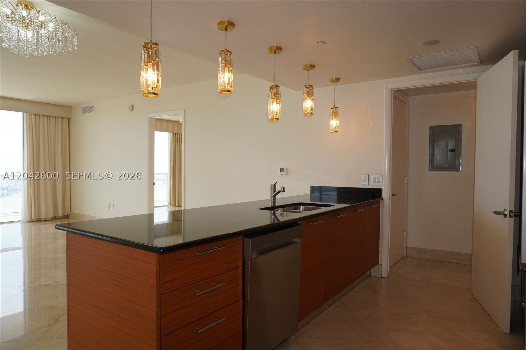 50 BISCAYNE CONDO - Residential Lease