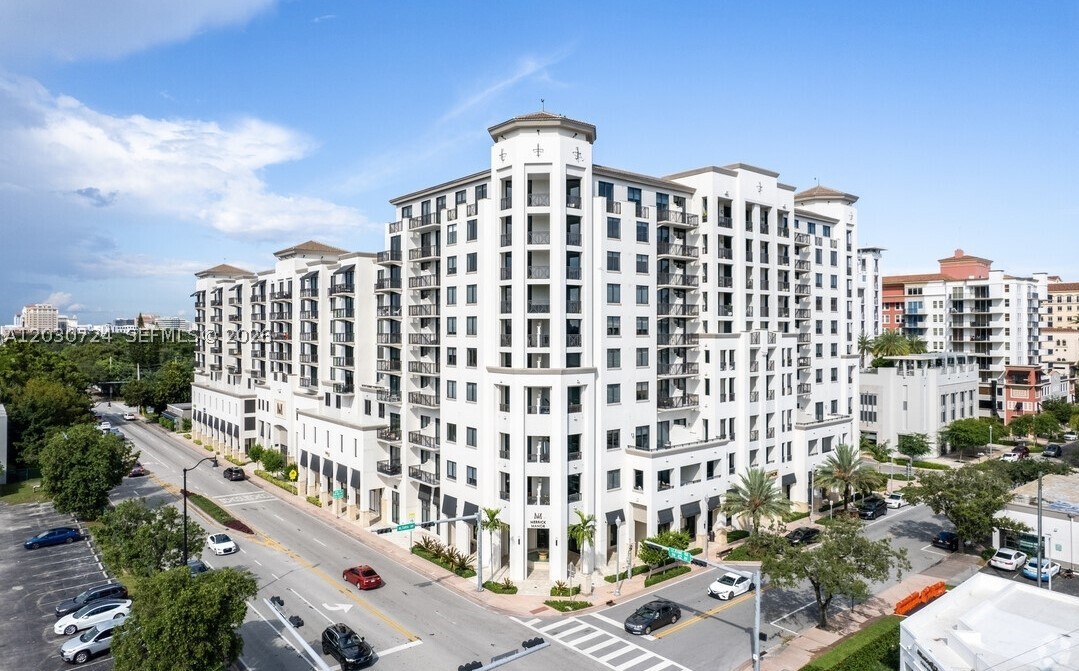 MERRICK MANOR CONDO - Residential Lease